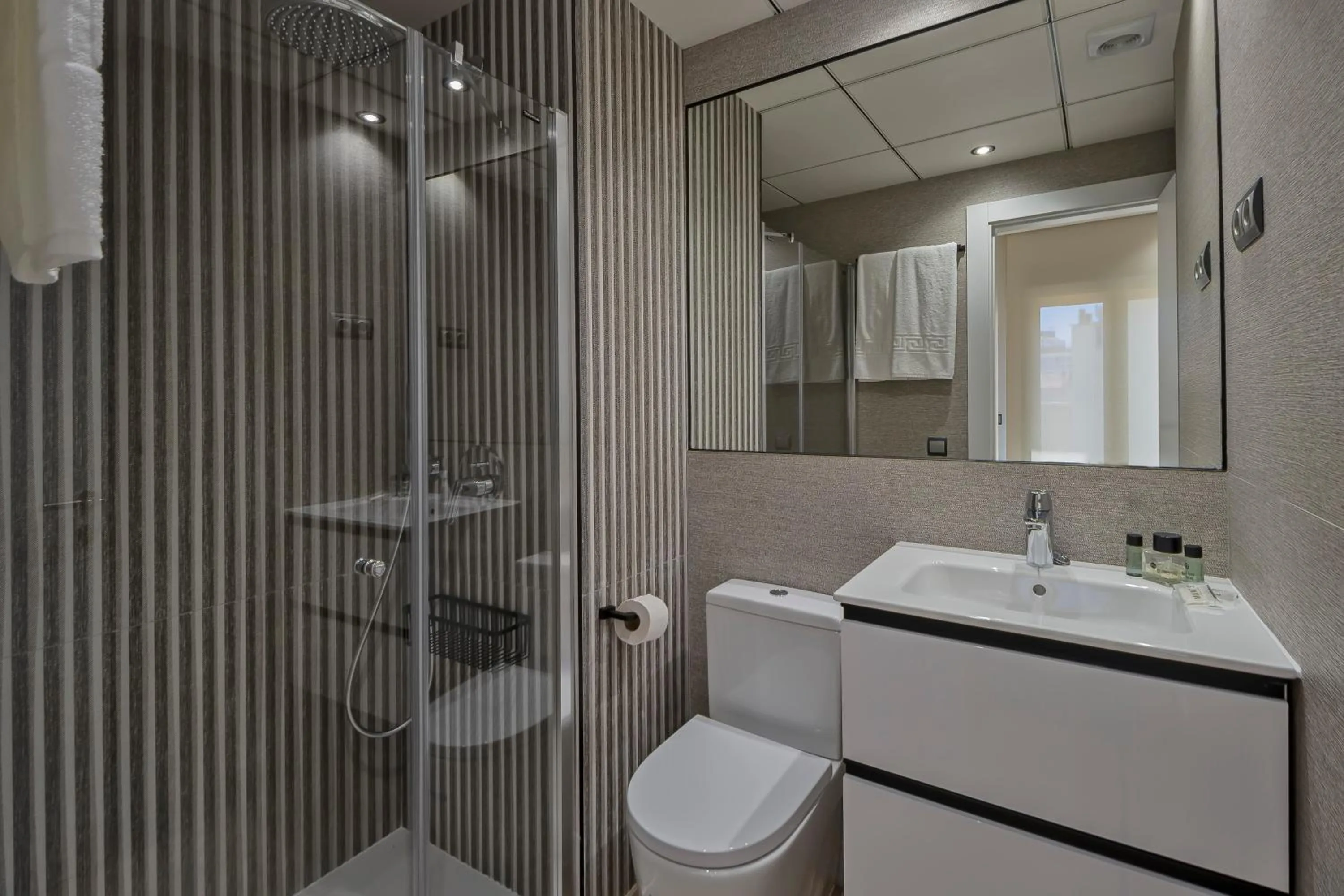 Bathroom in Apartamentos Suites Oficentro Original