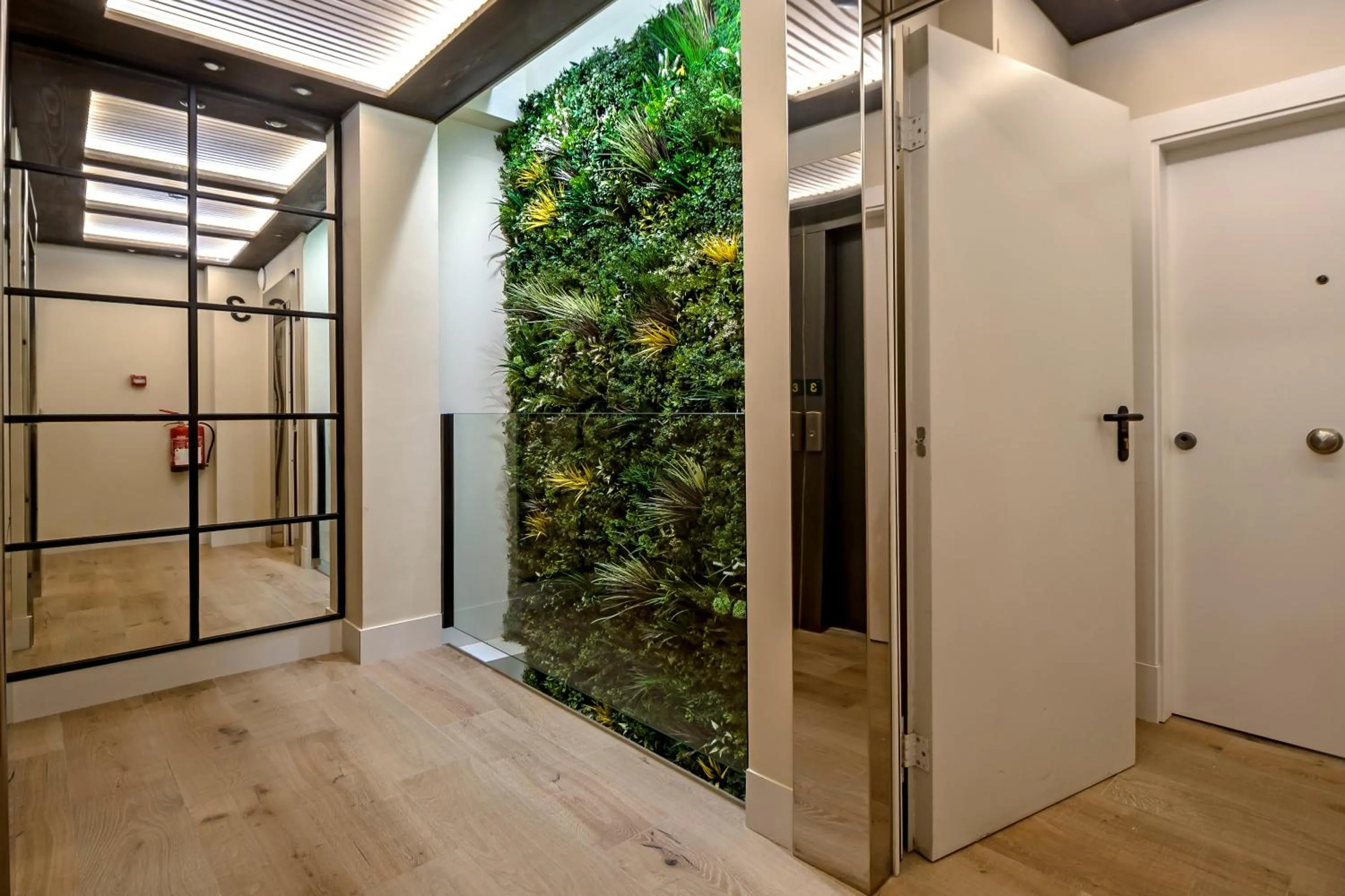 Property building in Apartamentos Suites Oficentro Original