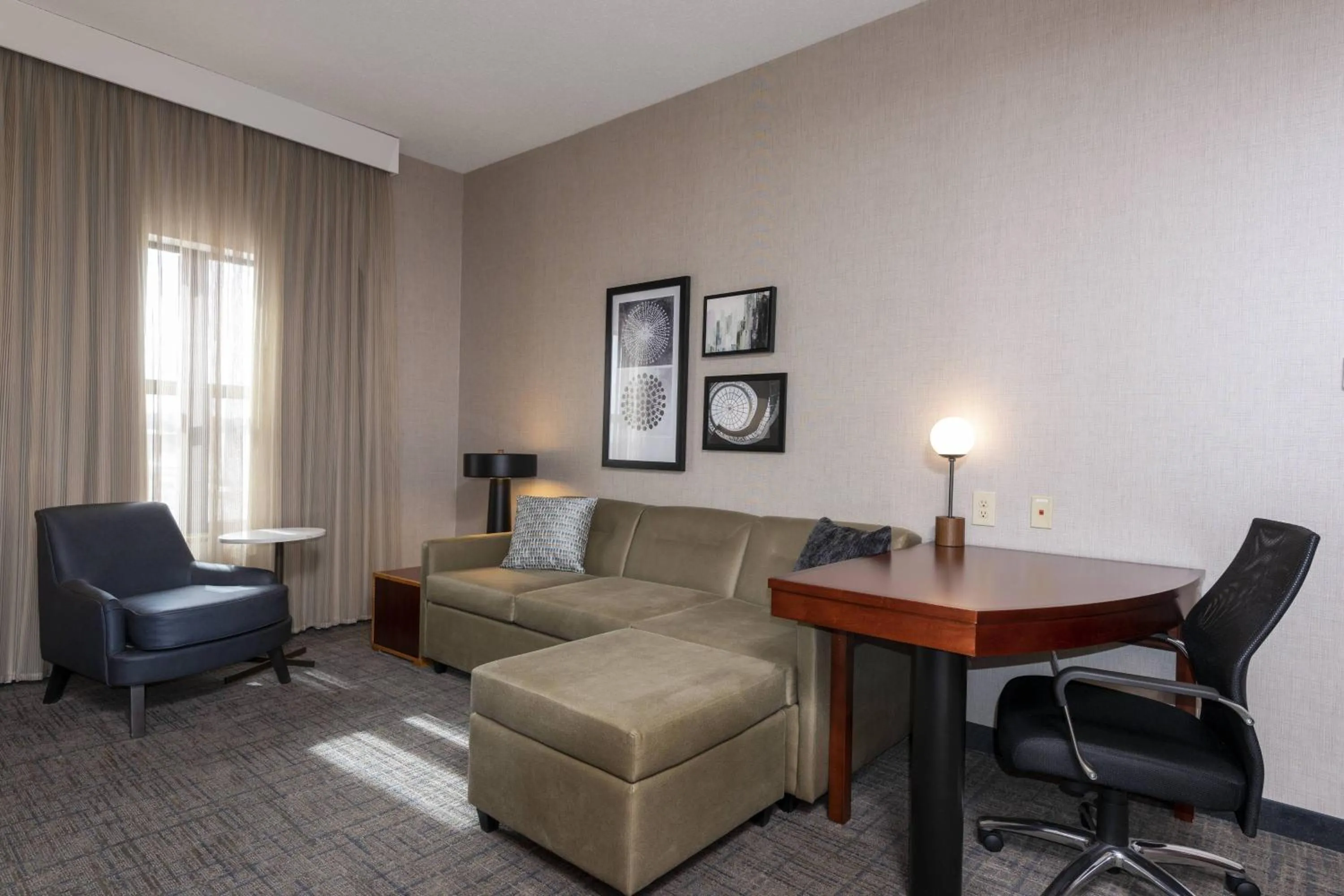 Living room in Residence Inn by Marriott Midland