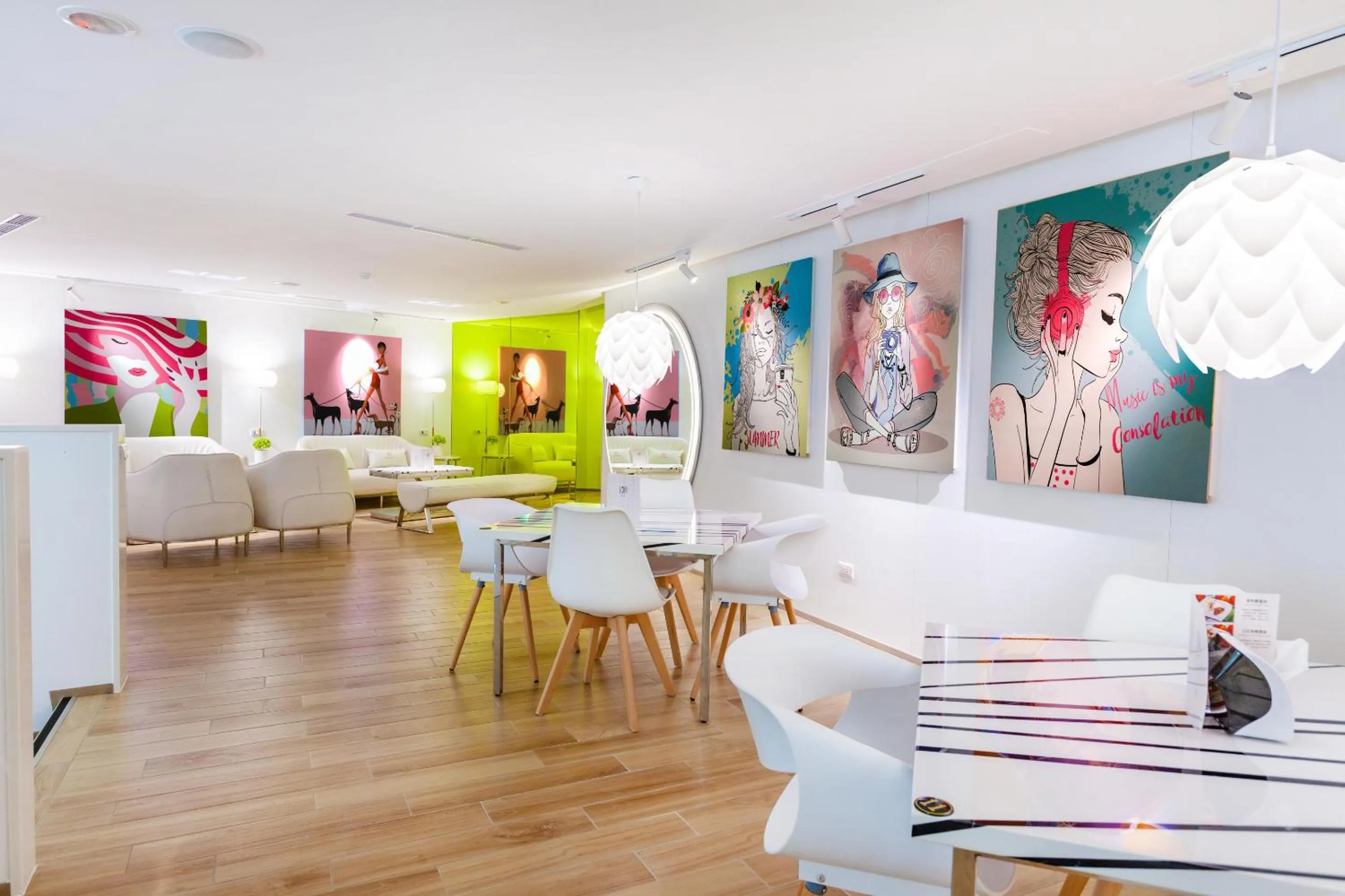 Restaurant/places to eat in Chao Motel