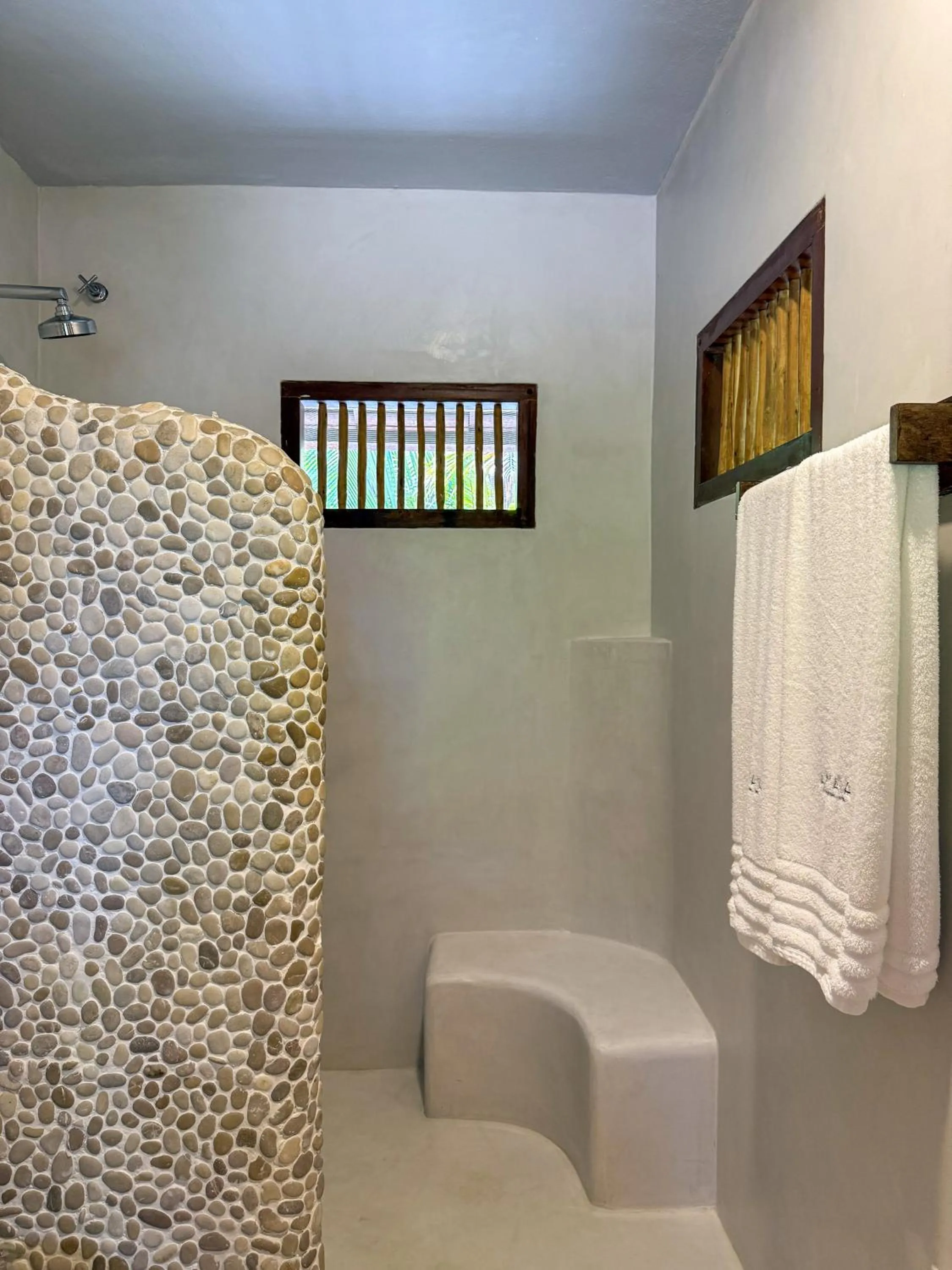 Bathroom in Amaia Trancoso Hotel