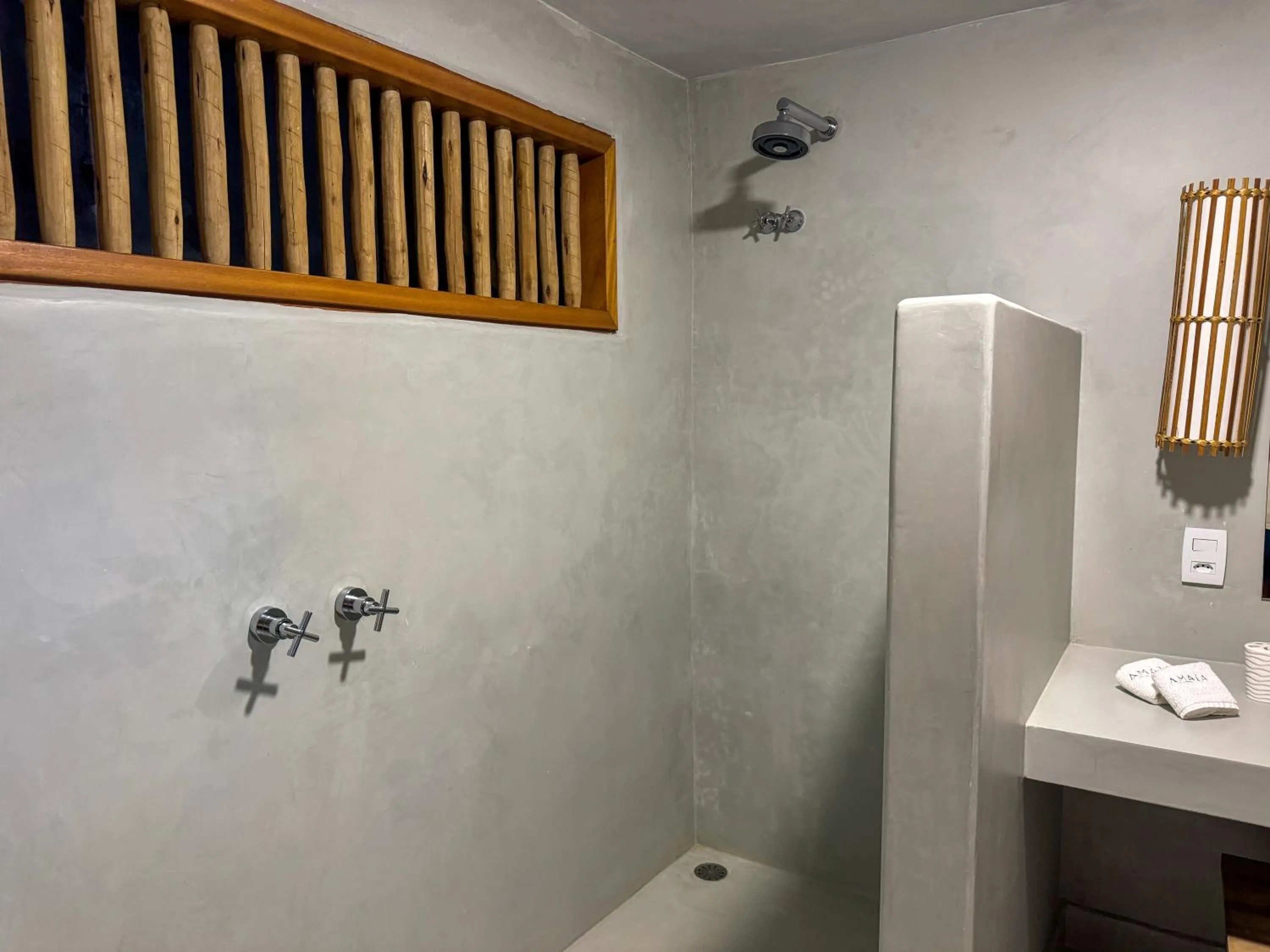 Shower in Amaia Trancoso Hotel