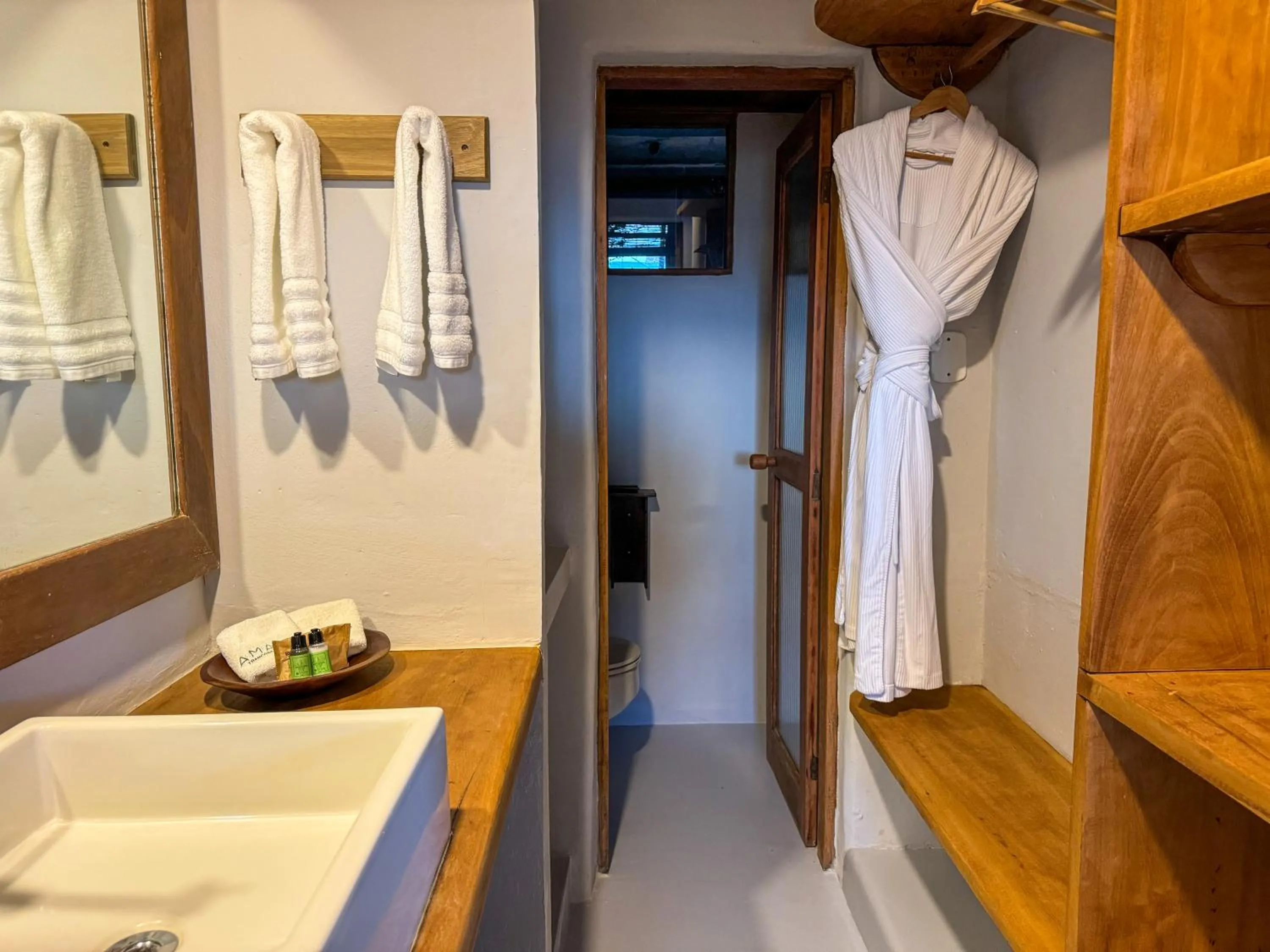 Bathroom in Amaia Trancoso Hotel