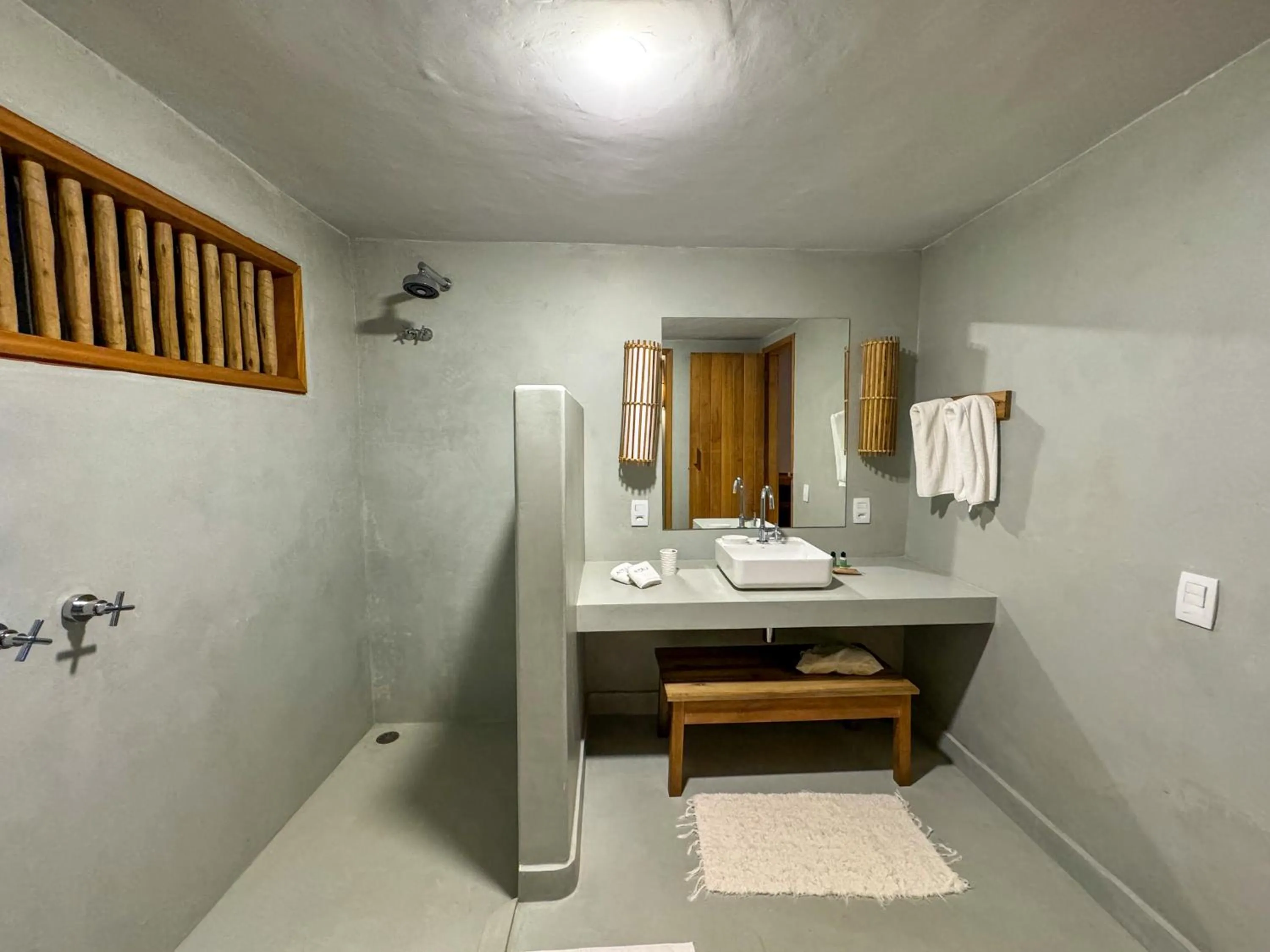 Bathroom in Amaia Trancoso Hotel