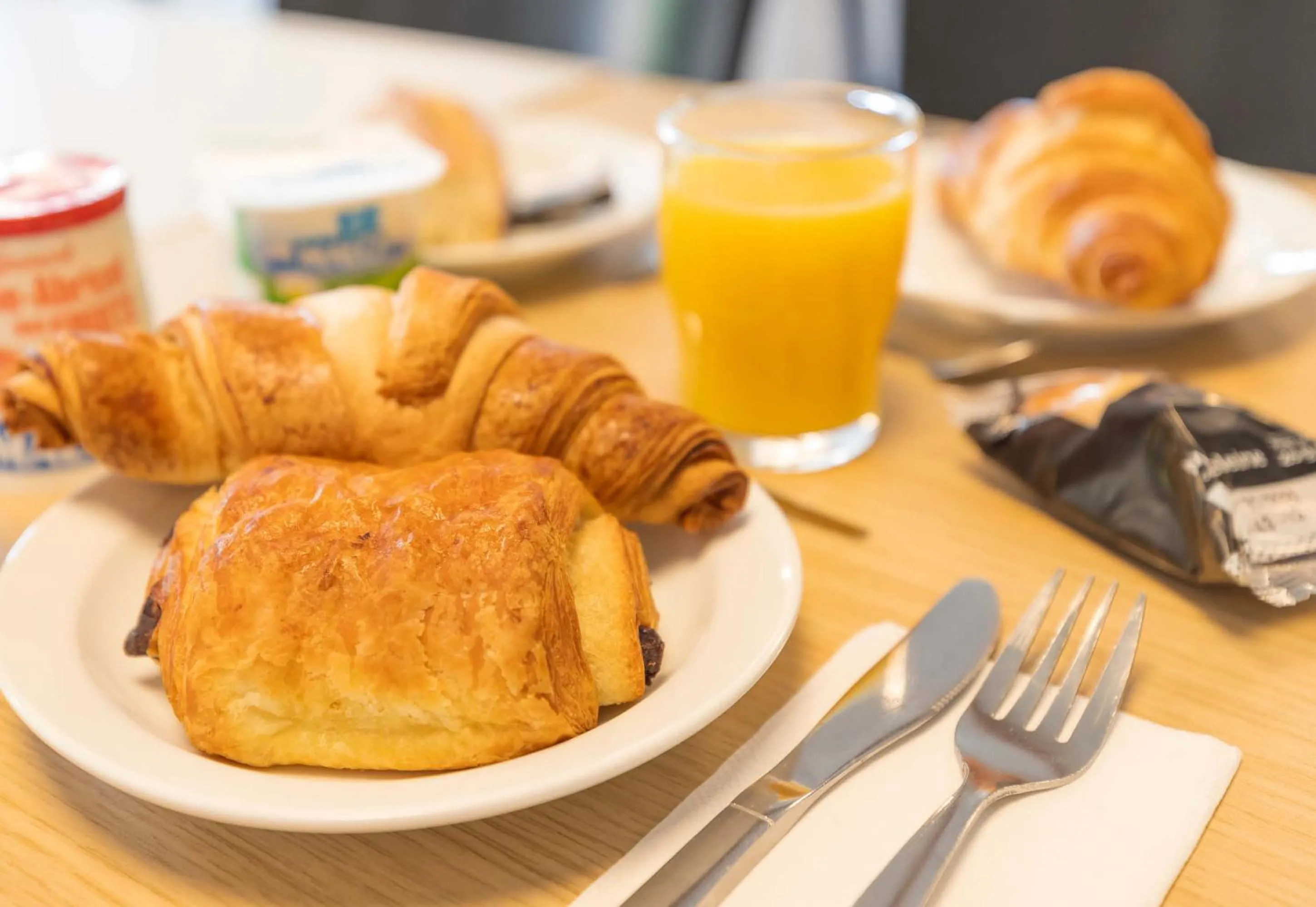 Breakfast in B&B HOTEL Orleans Saint-Jean de Braye