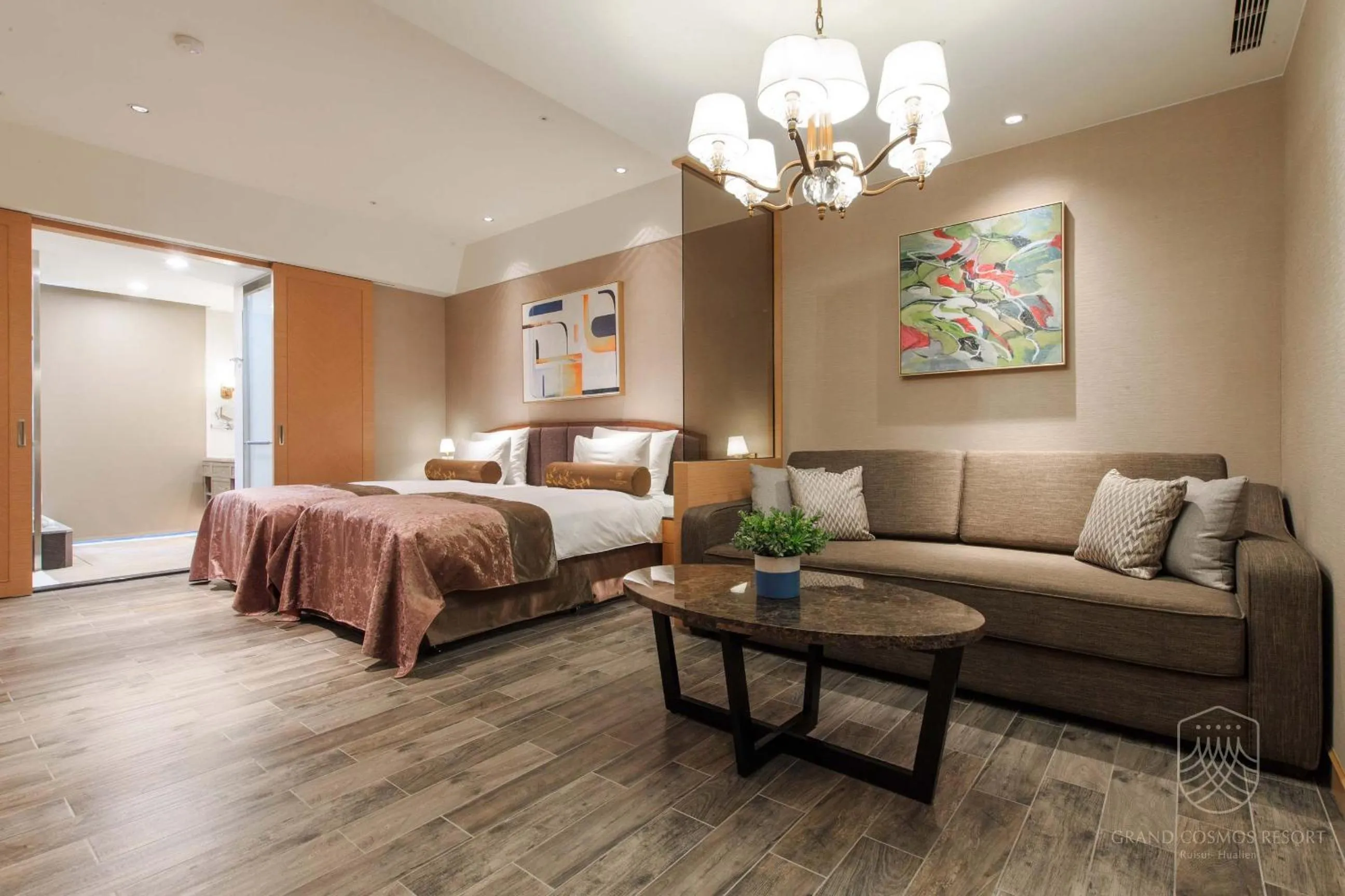Living room, Bed in Grand Cosmos Resort Ruisui Hualien