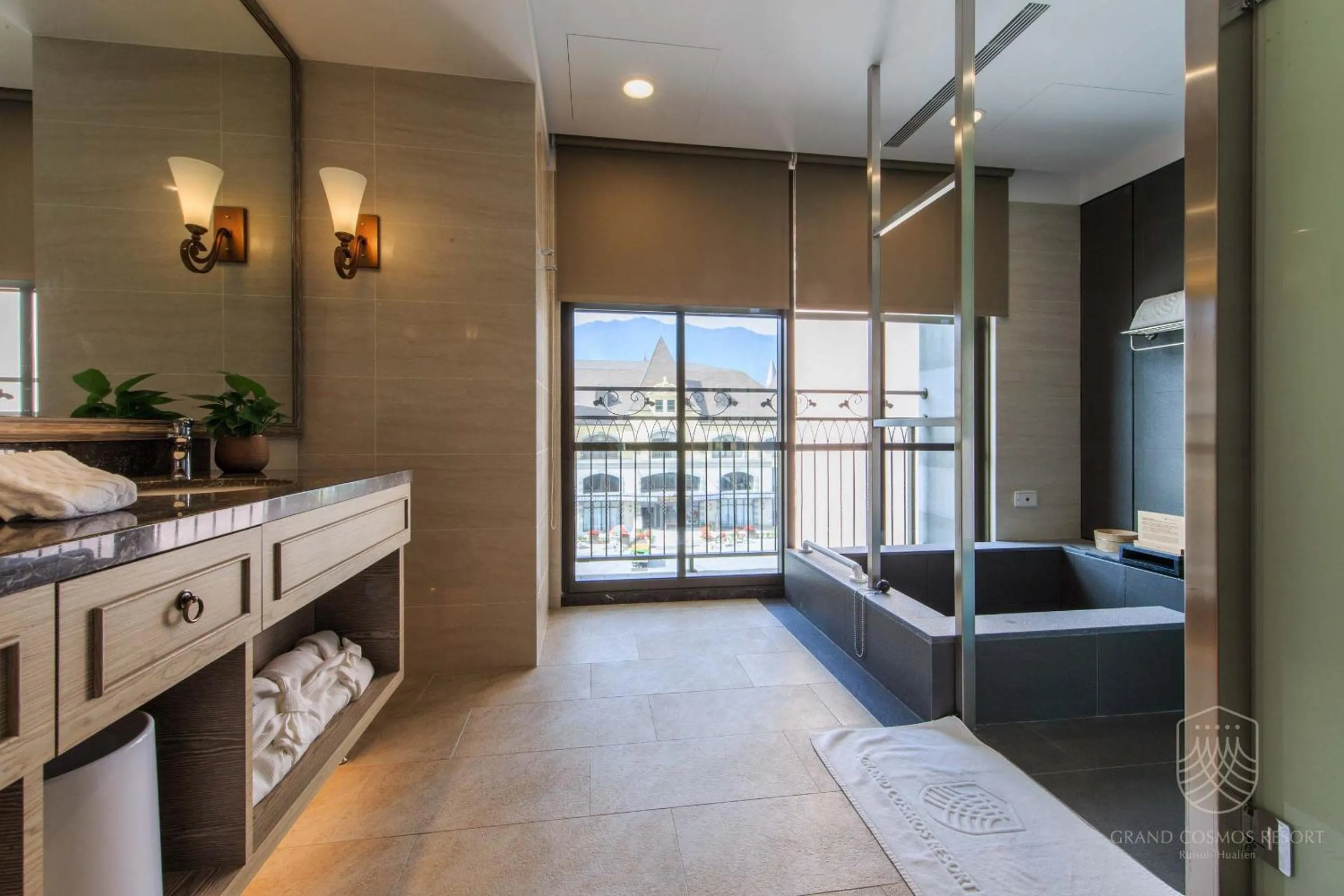 Hot Spring Bath in Grand Cosmos Resort Ruisui Hualien