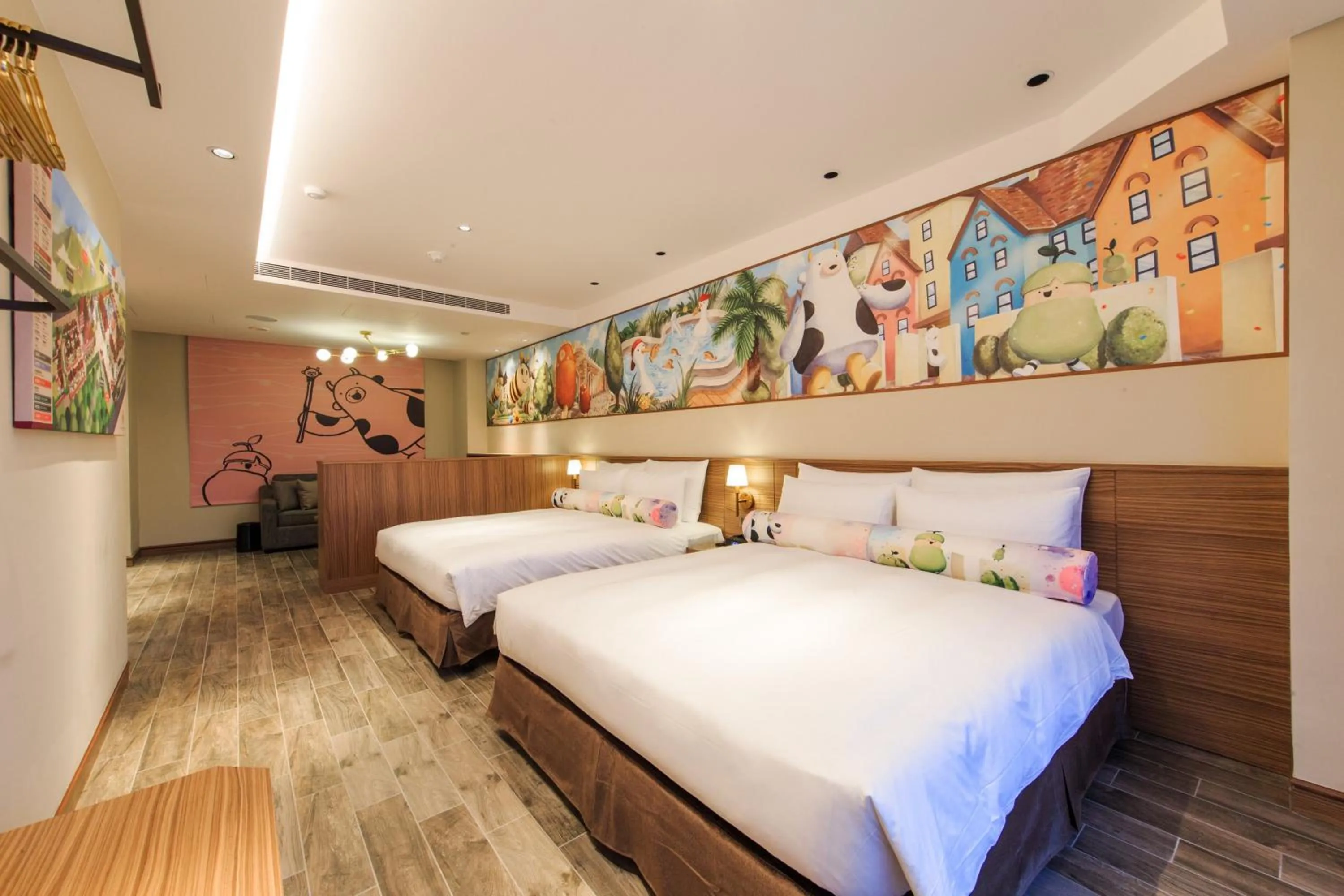 Photo of the whole room, Bed in Grand Cosmos Resort Ruisui Hualien