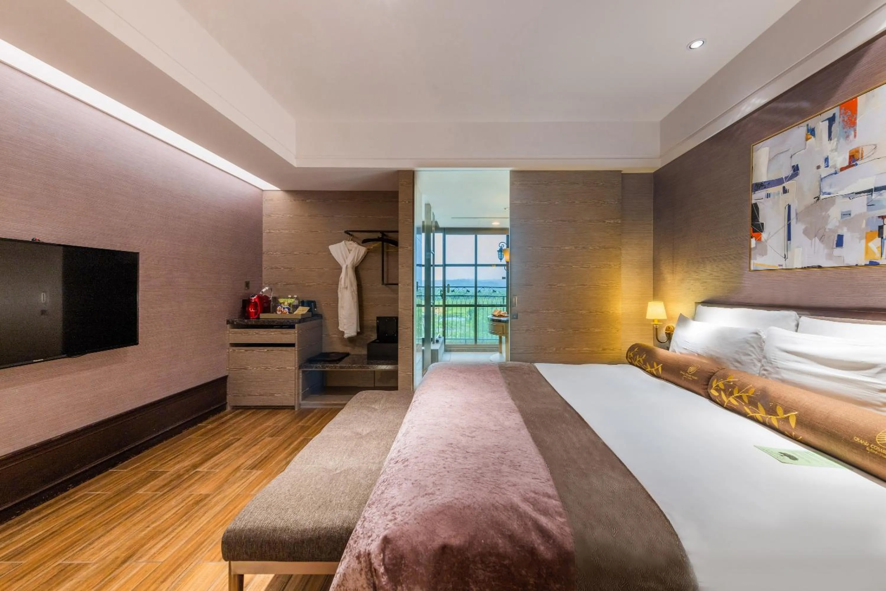 Bed in Grand Cosmos Resort Ruisui Hualien