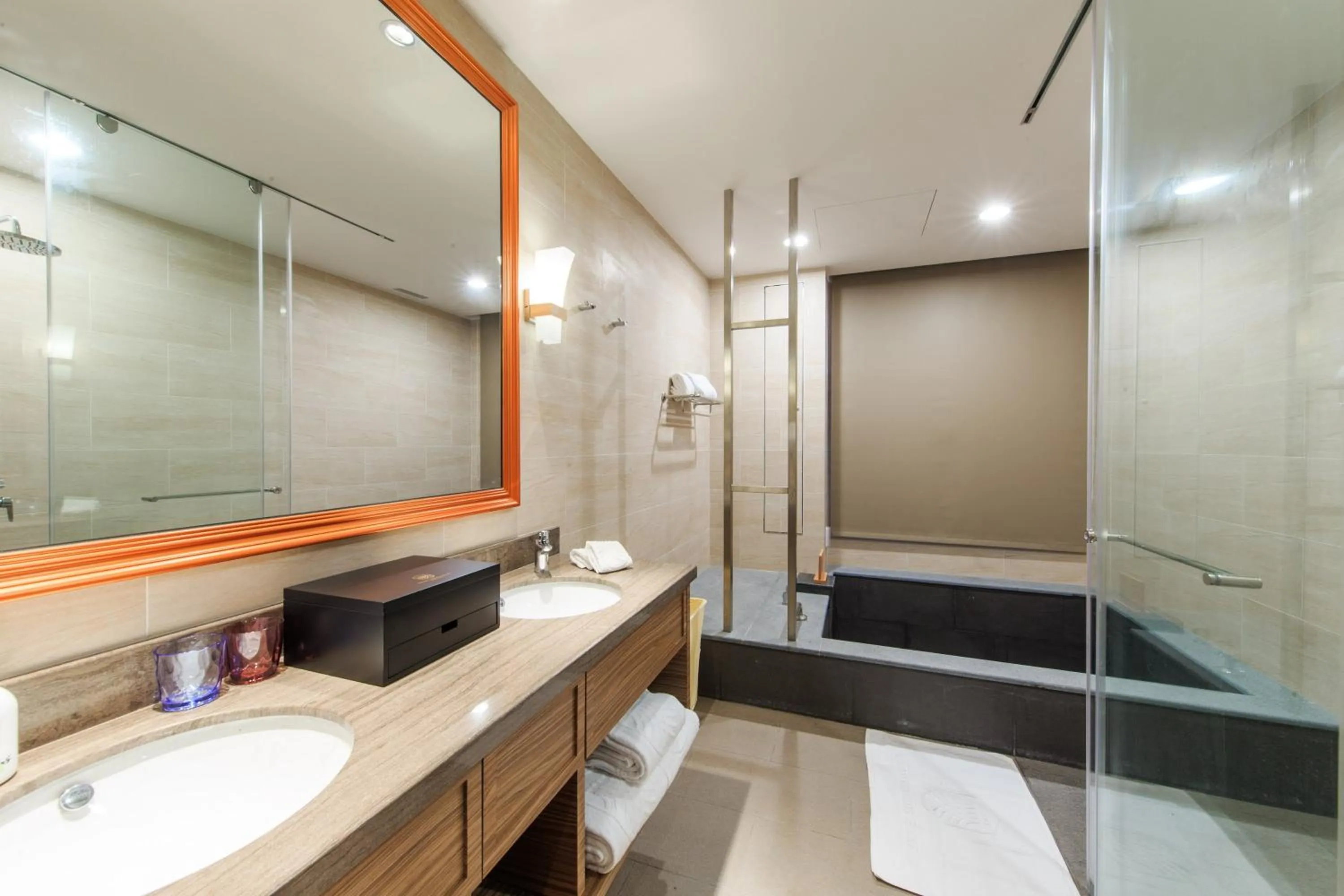 Toilet in Grand Cosmos Resort Ruisui Hualien