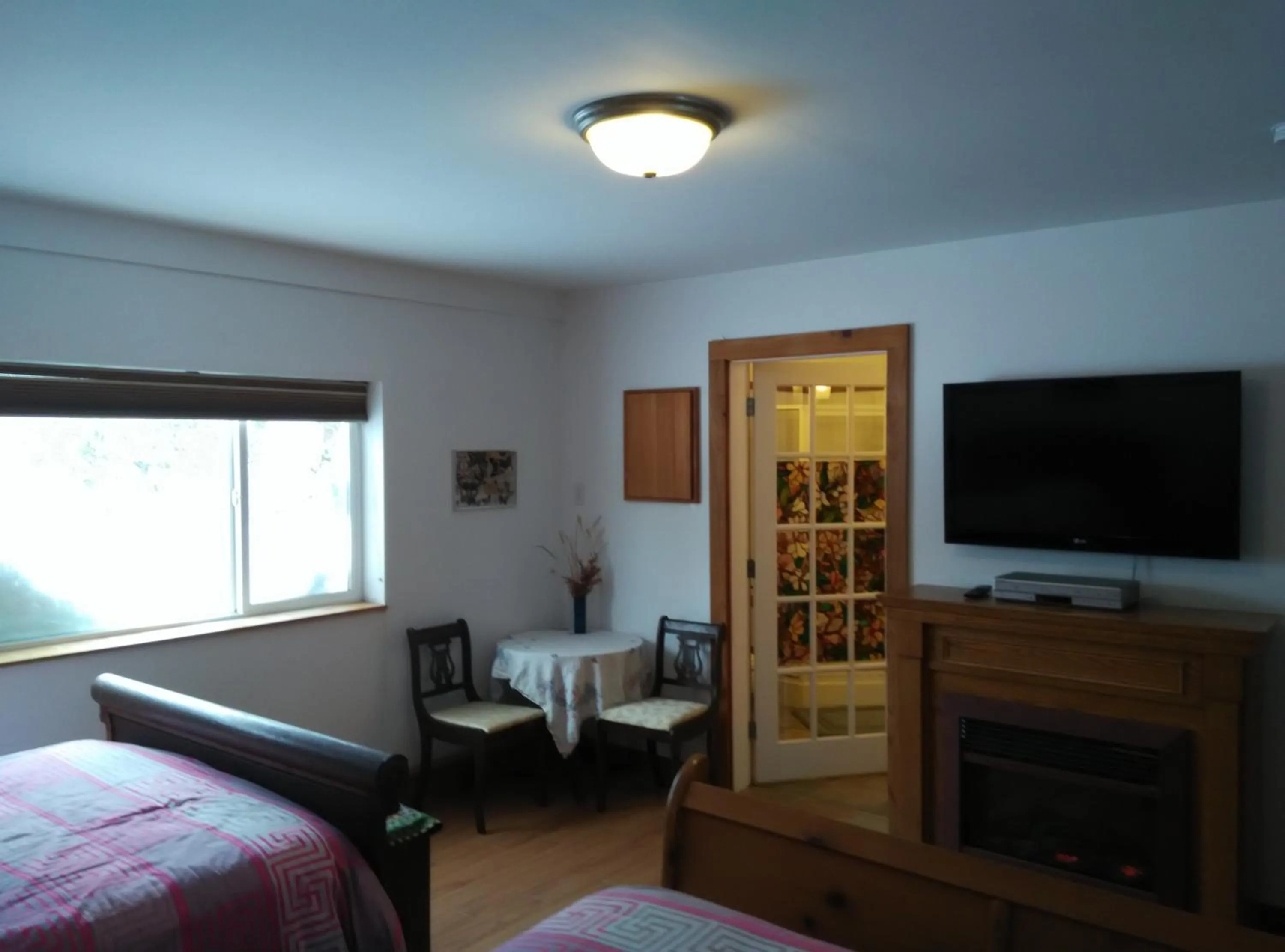 Bed in Harrison Hammond House Farmstay