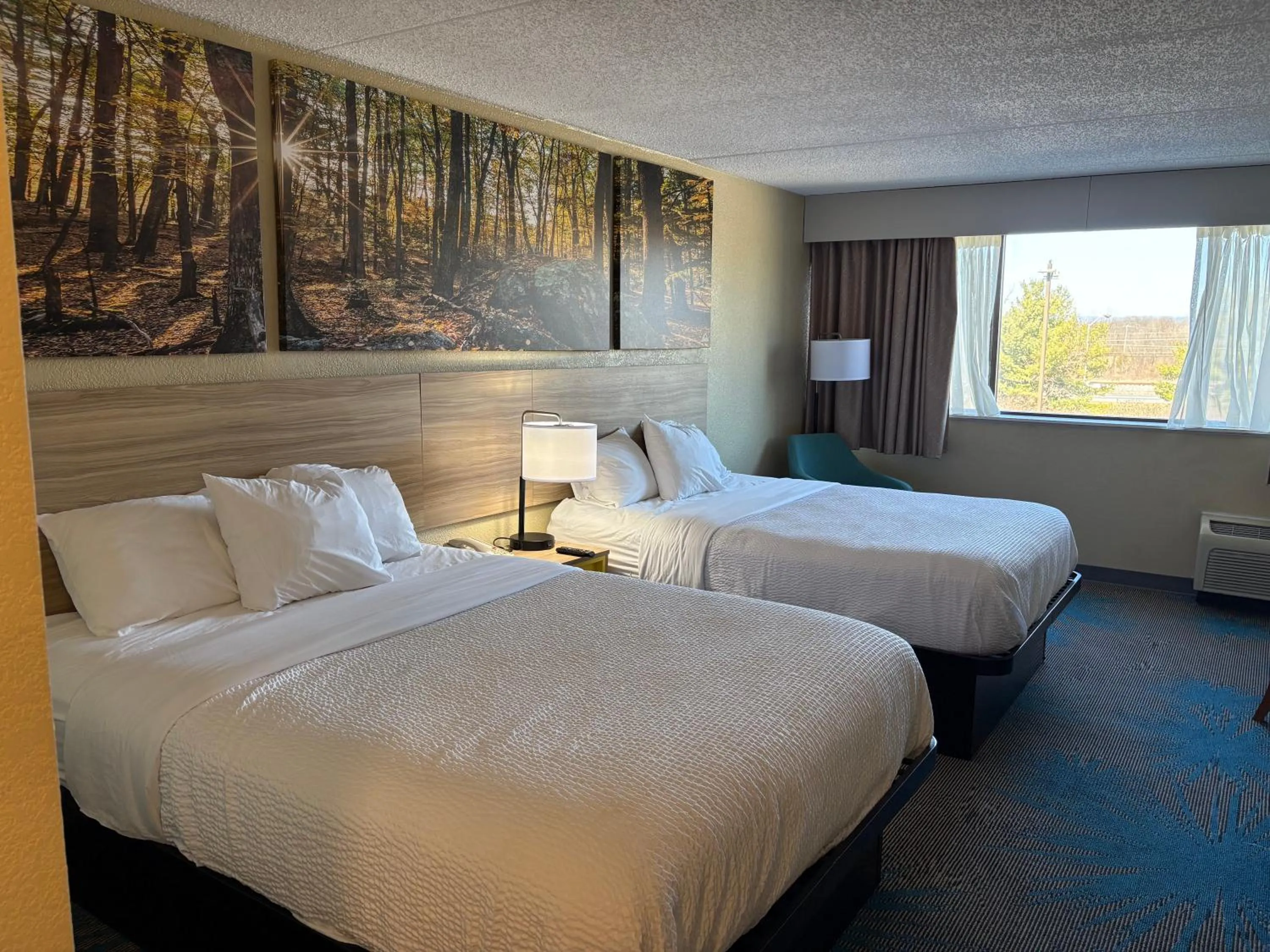 Bed in Days Inn by Wyndham Gettysburg