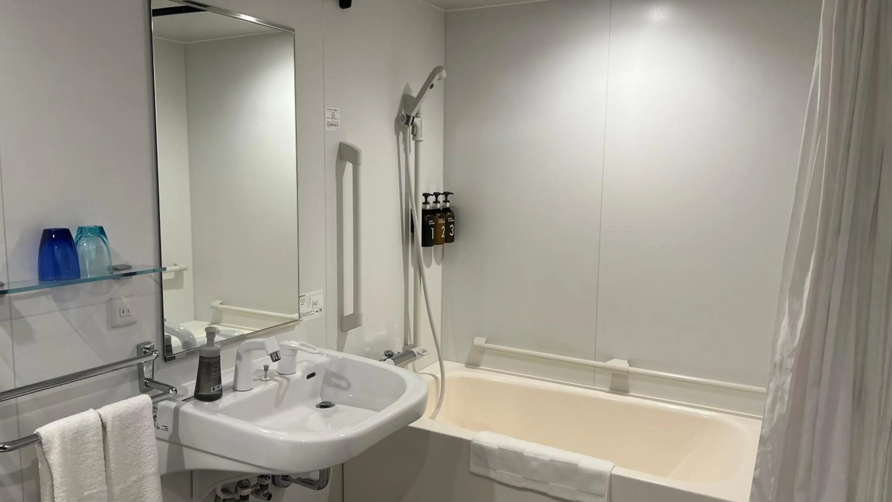 Bathroom in Hotel Resol Akihabara