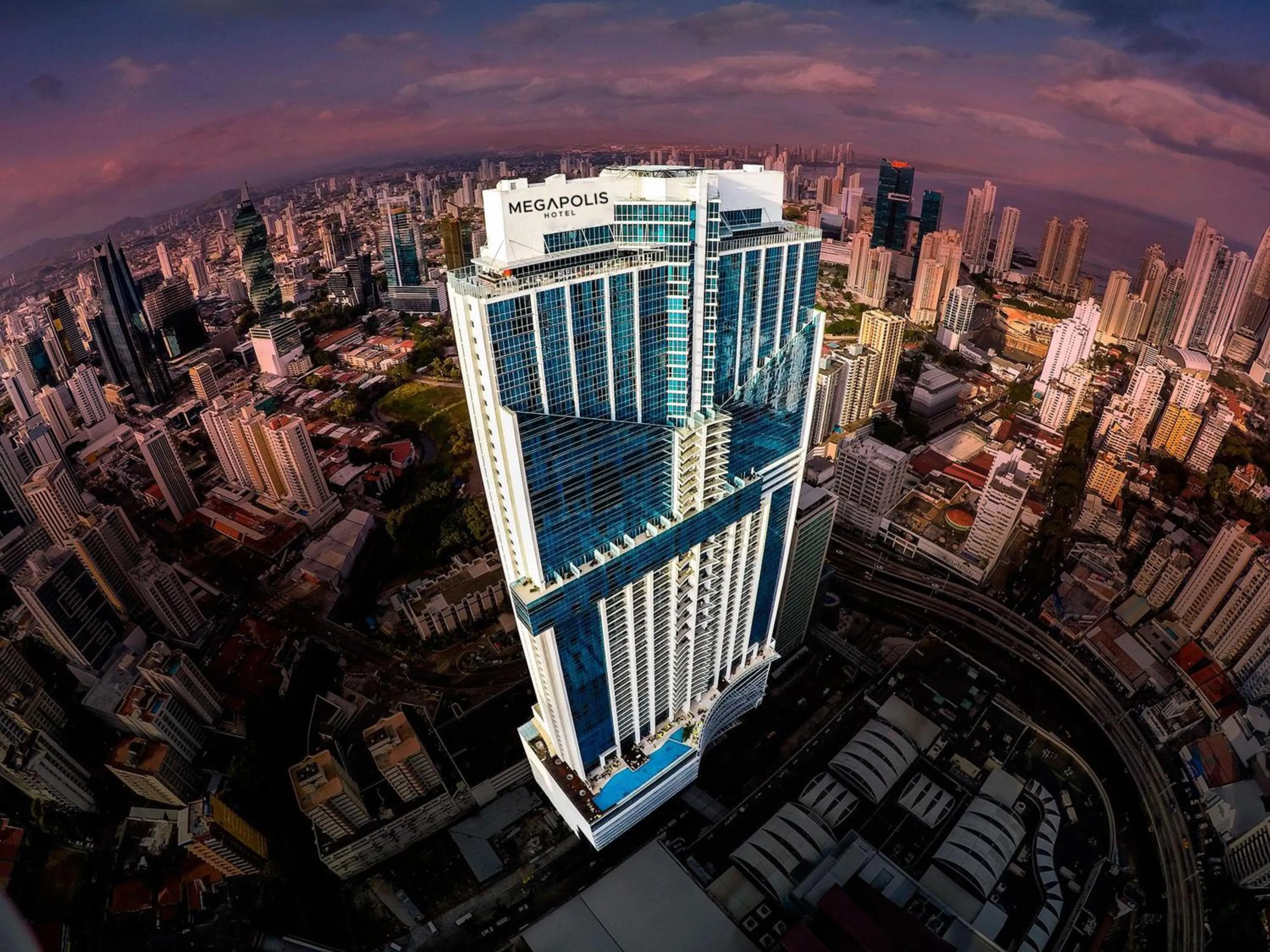 Property building in Megapolis Hotel Panama
