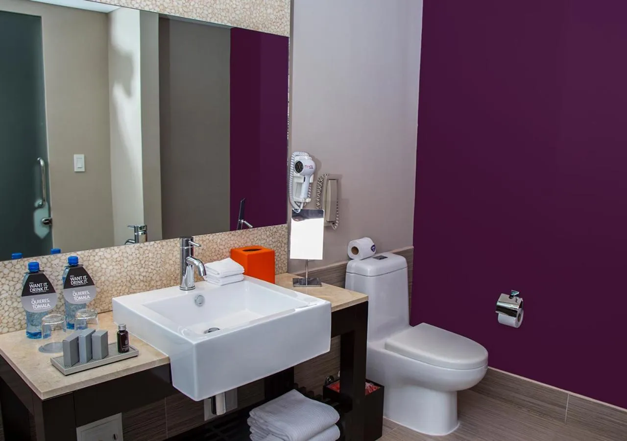 Bathroom in Megapolis Hotel Panama