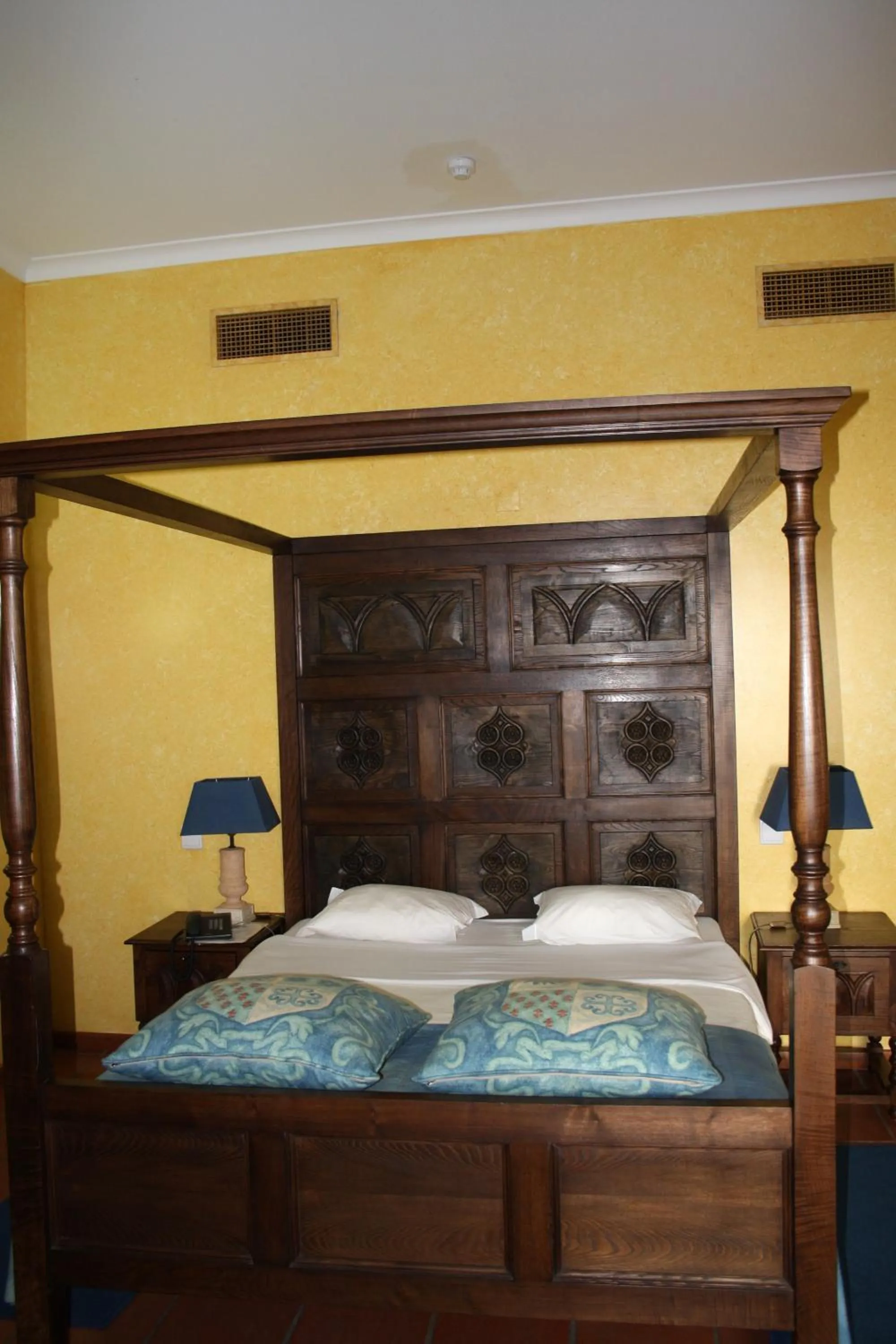 Bed in Hotel Convento D'Alter by Asite Hotels