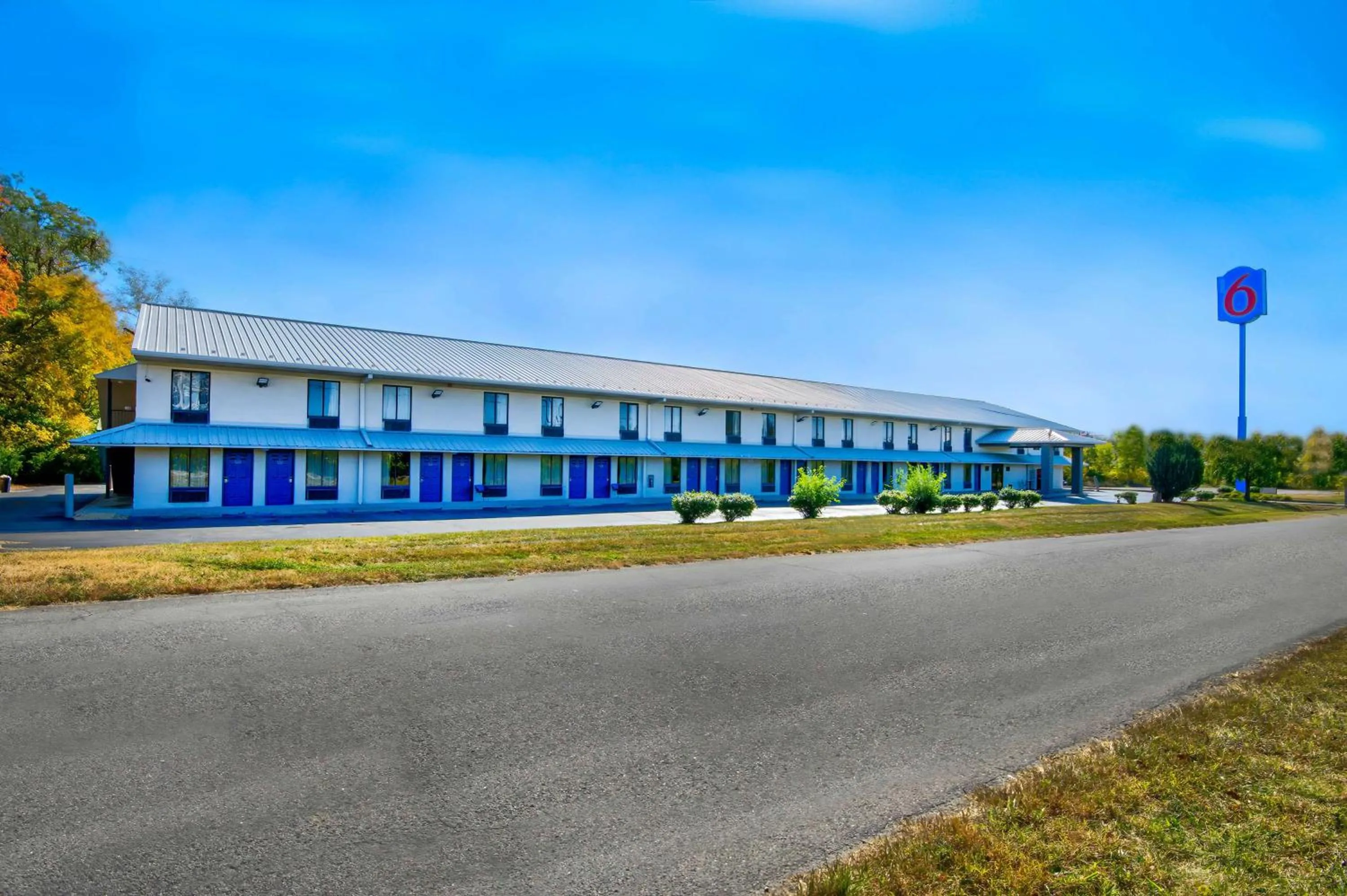 Property building in Motel 6 Jeffersonville, IN