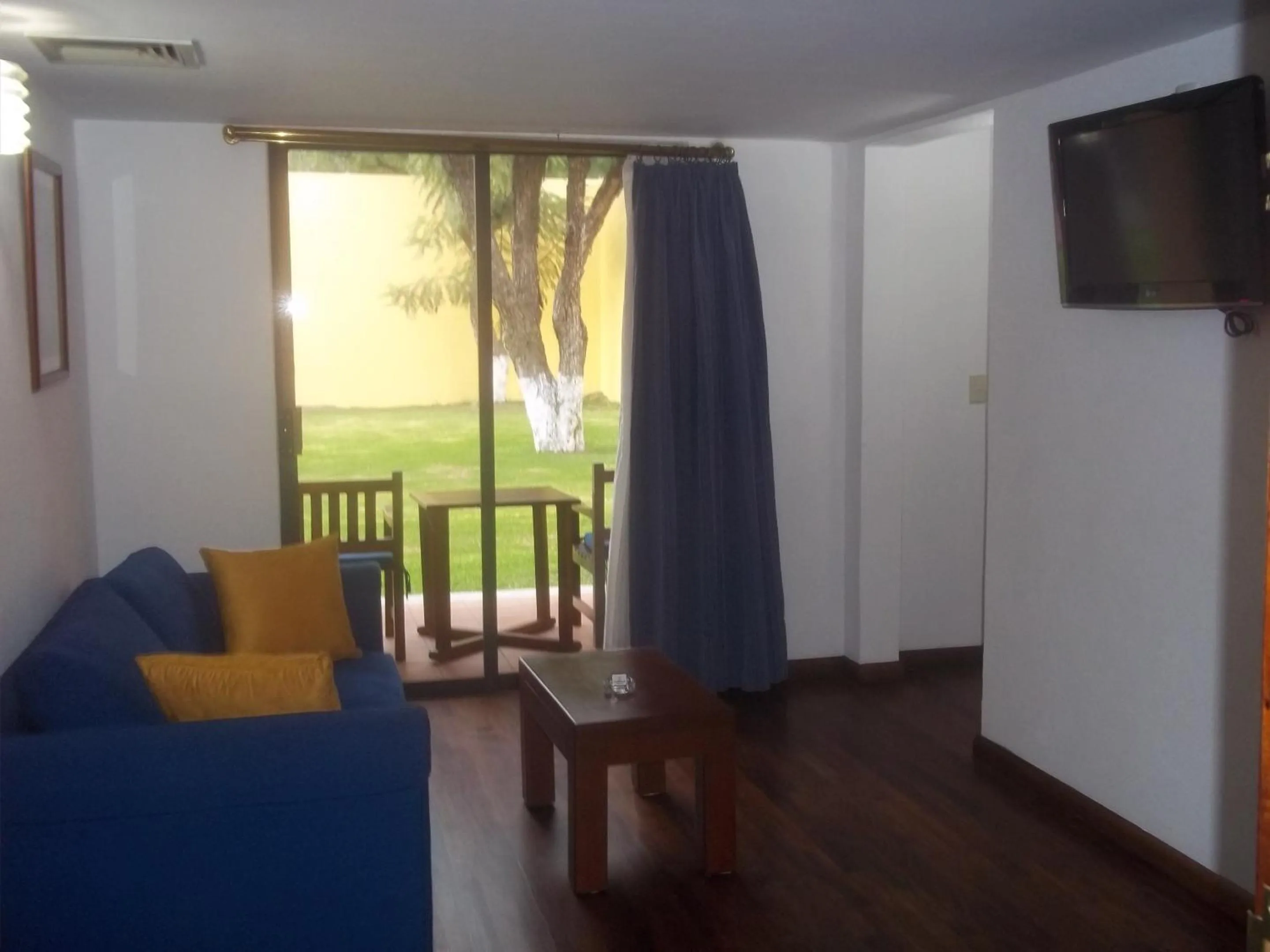 Garden view in Casa Cantarranas