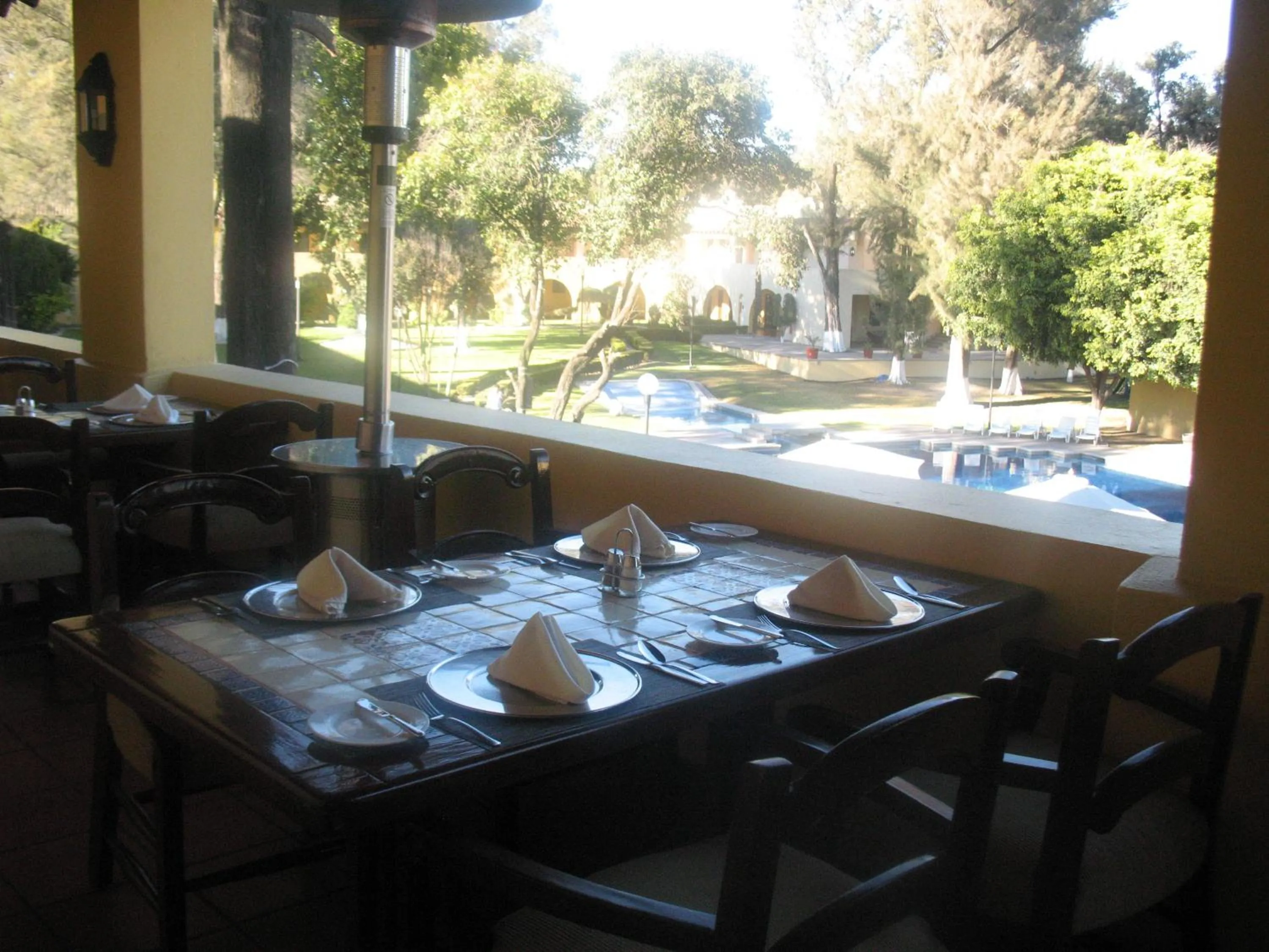 Restaurant/places to eat in Casa Cantarranas