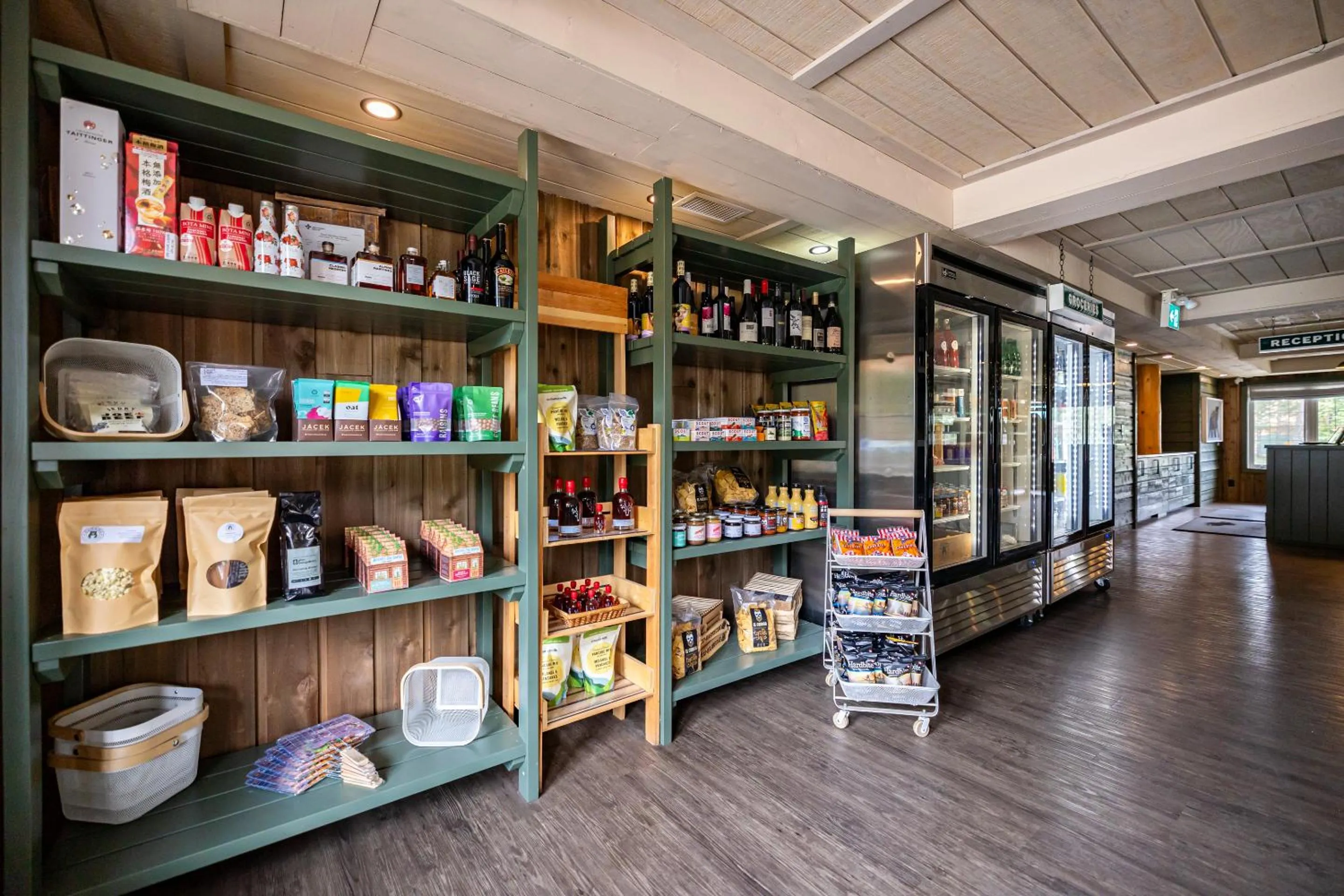 Food and drinks in Pine Bungalows