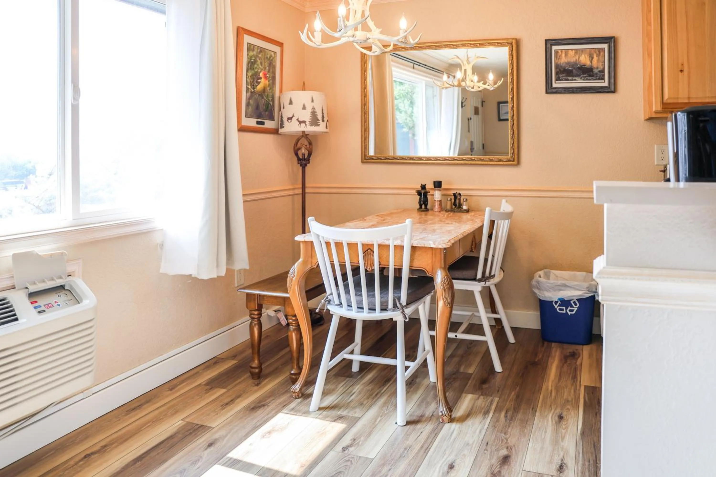 Yellowstone Gateway Inn