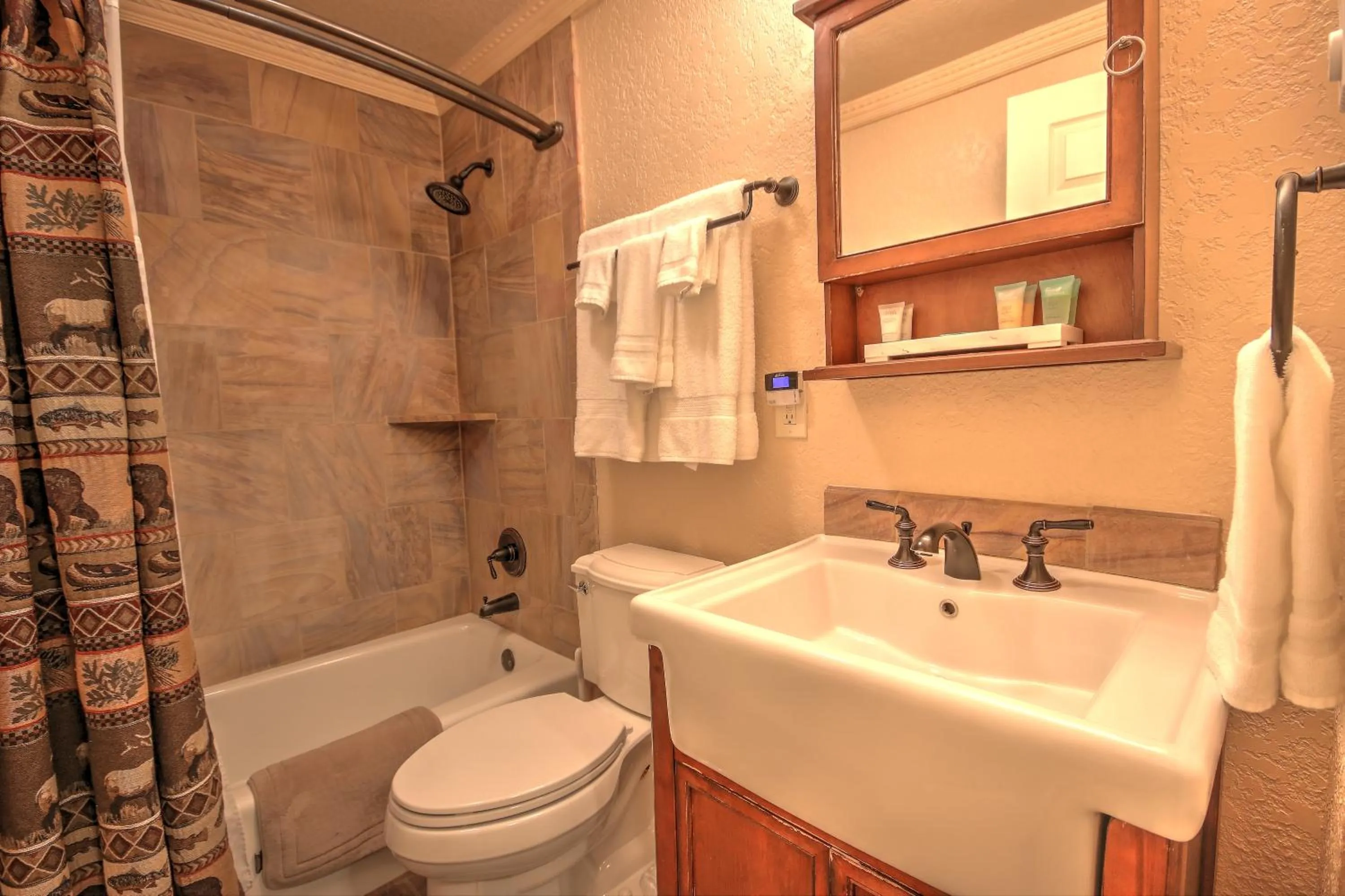 Yellowstone Gateway Inn