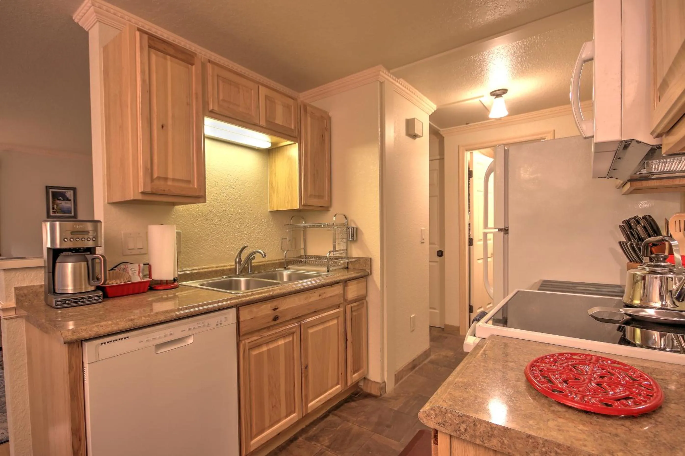 Yellowstone Gateway Inn