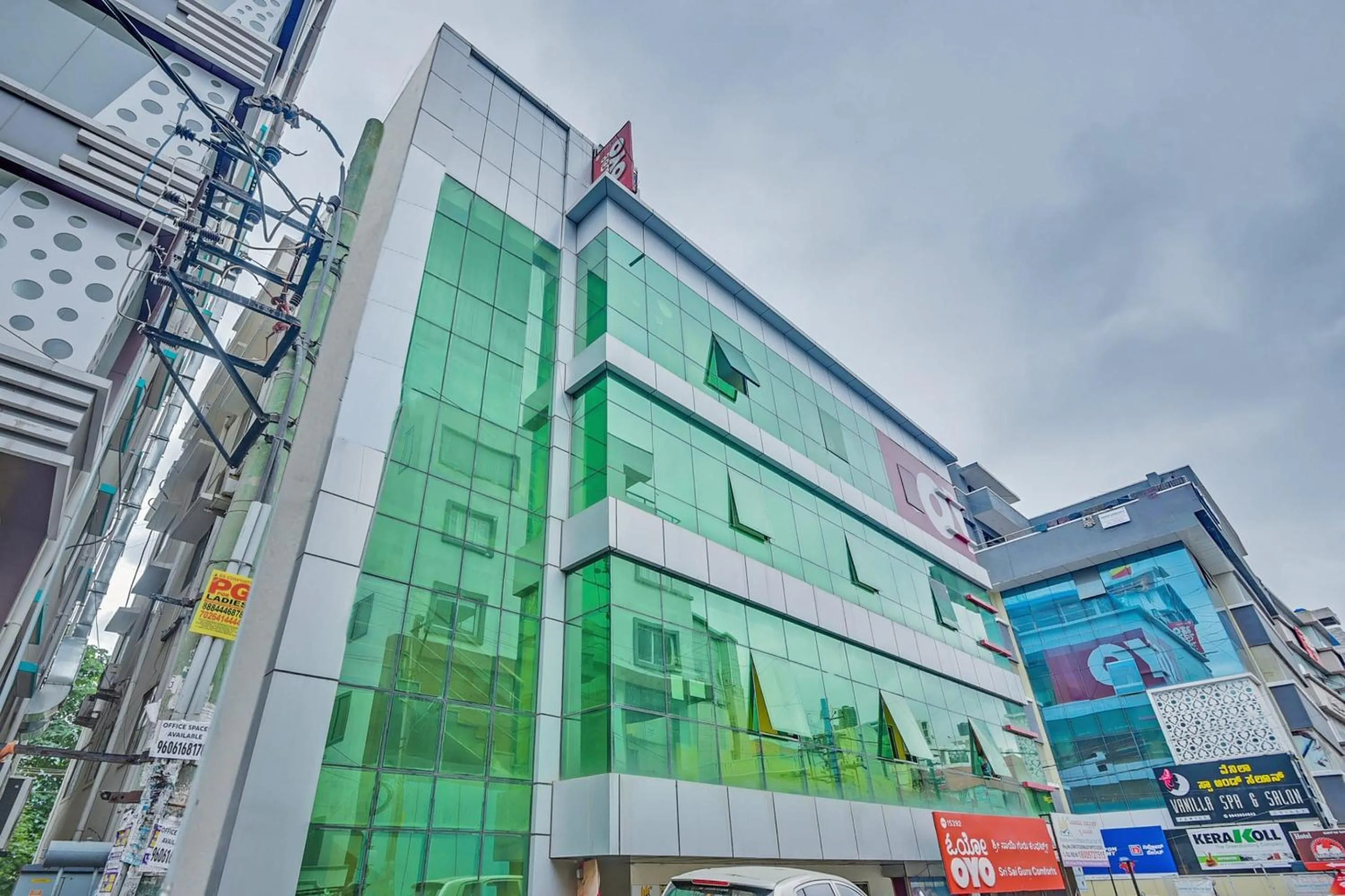 Facade/entrance in Hotel O Sri Sai Guru Comforts