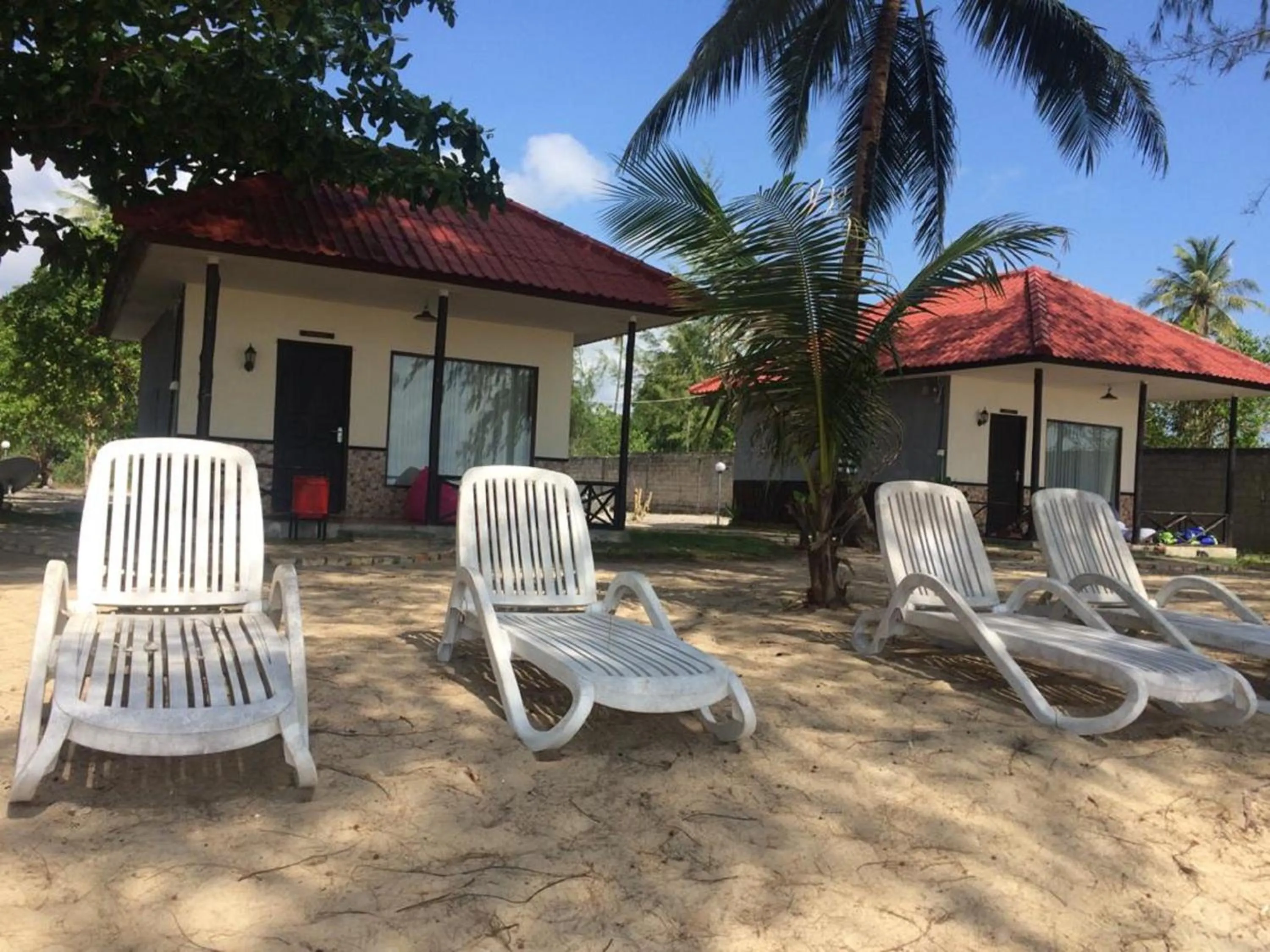 Property building in marjoly beach resort