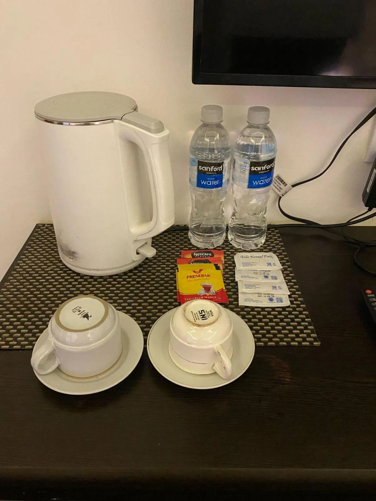 Coffee/tea facilities in marjoly beach resort