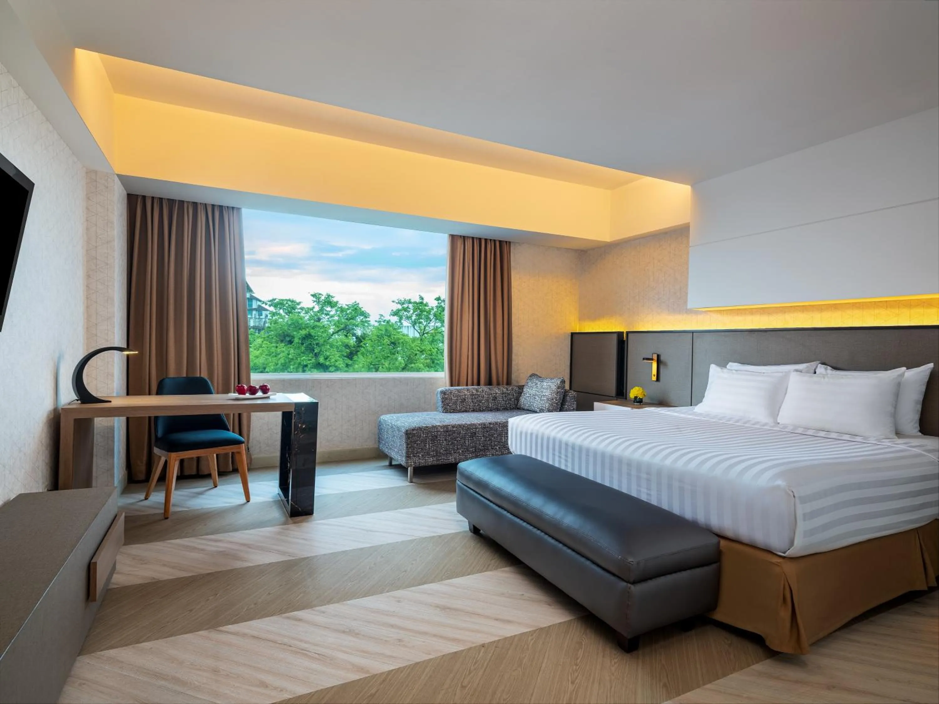 Bed in Aston Makassar Hotel & Convention Center