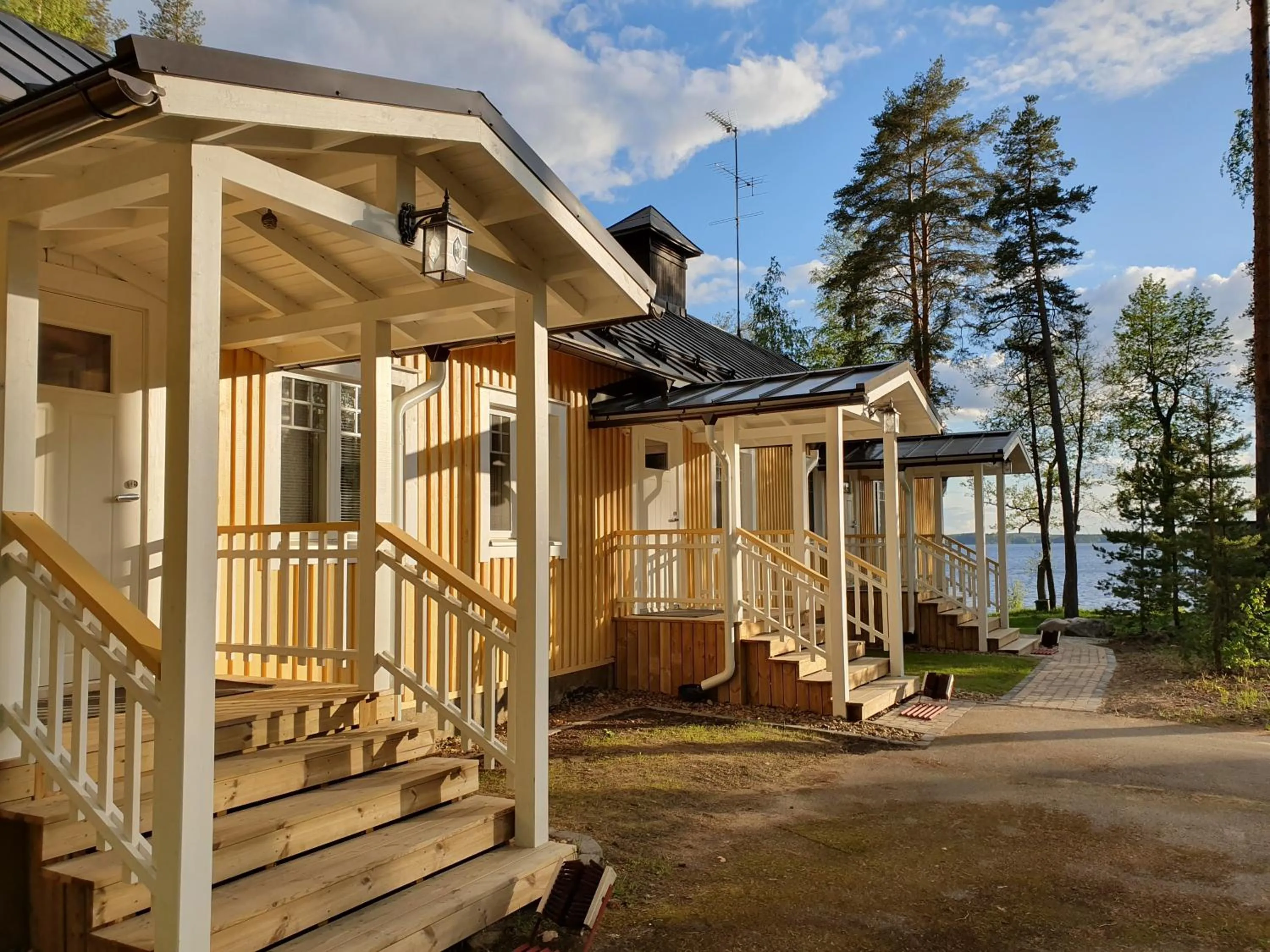 Facade/entrance in B&B Taipaleenniemi