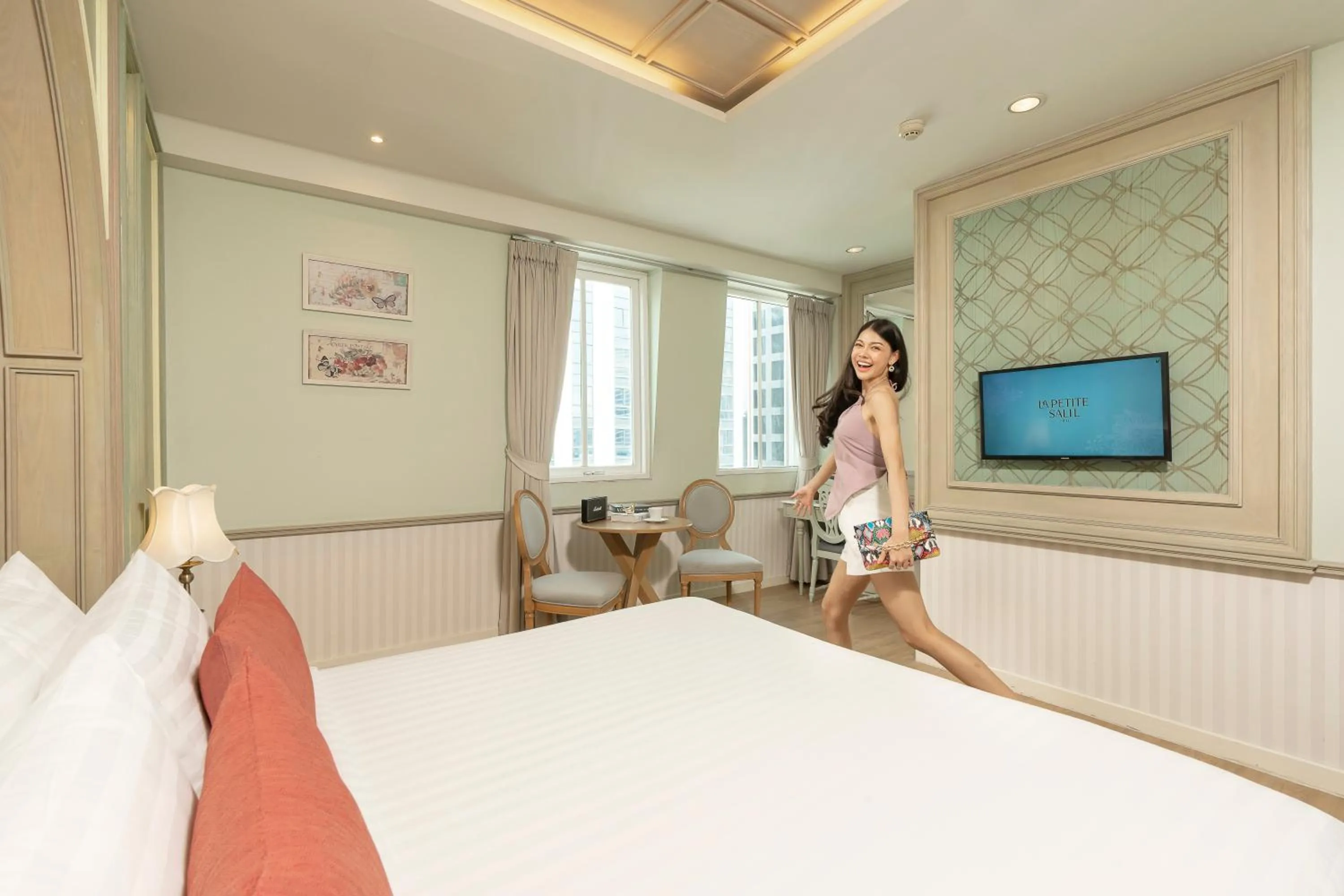 View (from property/room), Bed in La Petite Salil Sukhumvit 11