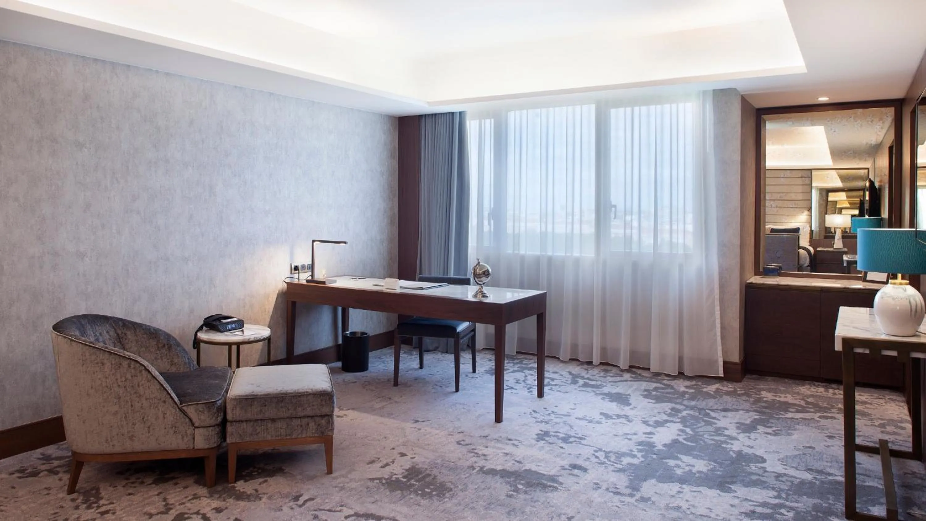 Photo of the whole room in InterContinental Lisbon by IHG