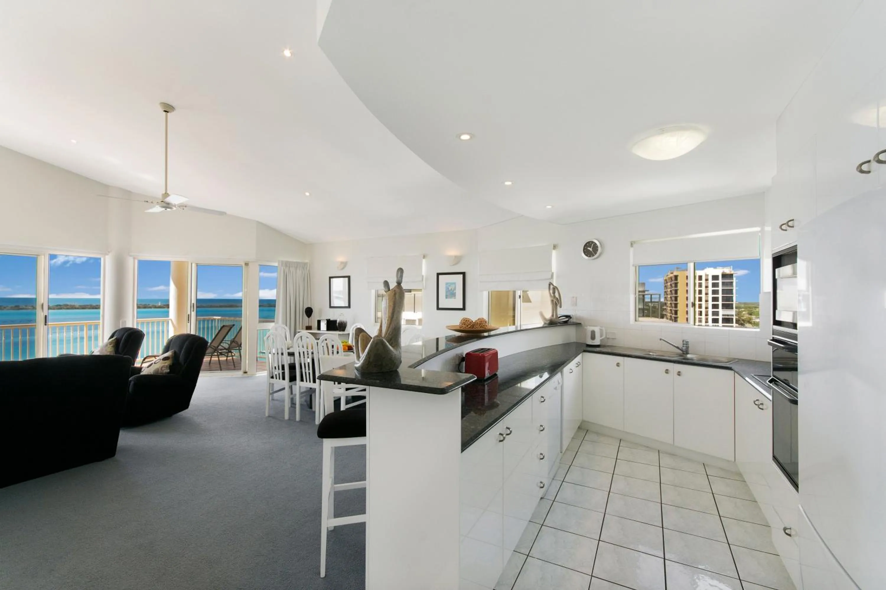 Kitchen or kitchenette in Riviere on Golden Beach