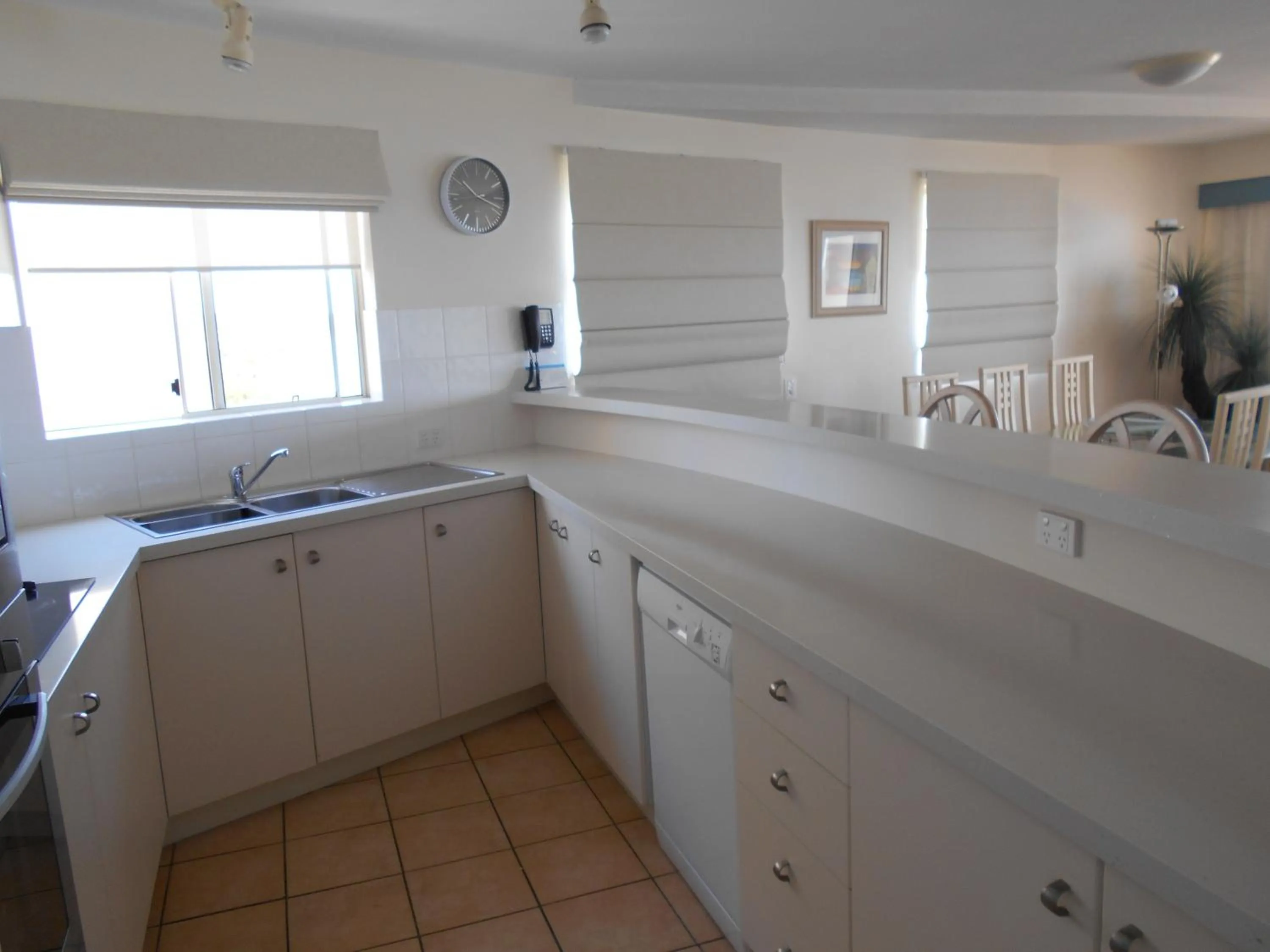 Kitchen or kitchenette in Riviere on Golden Beach