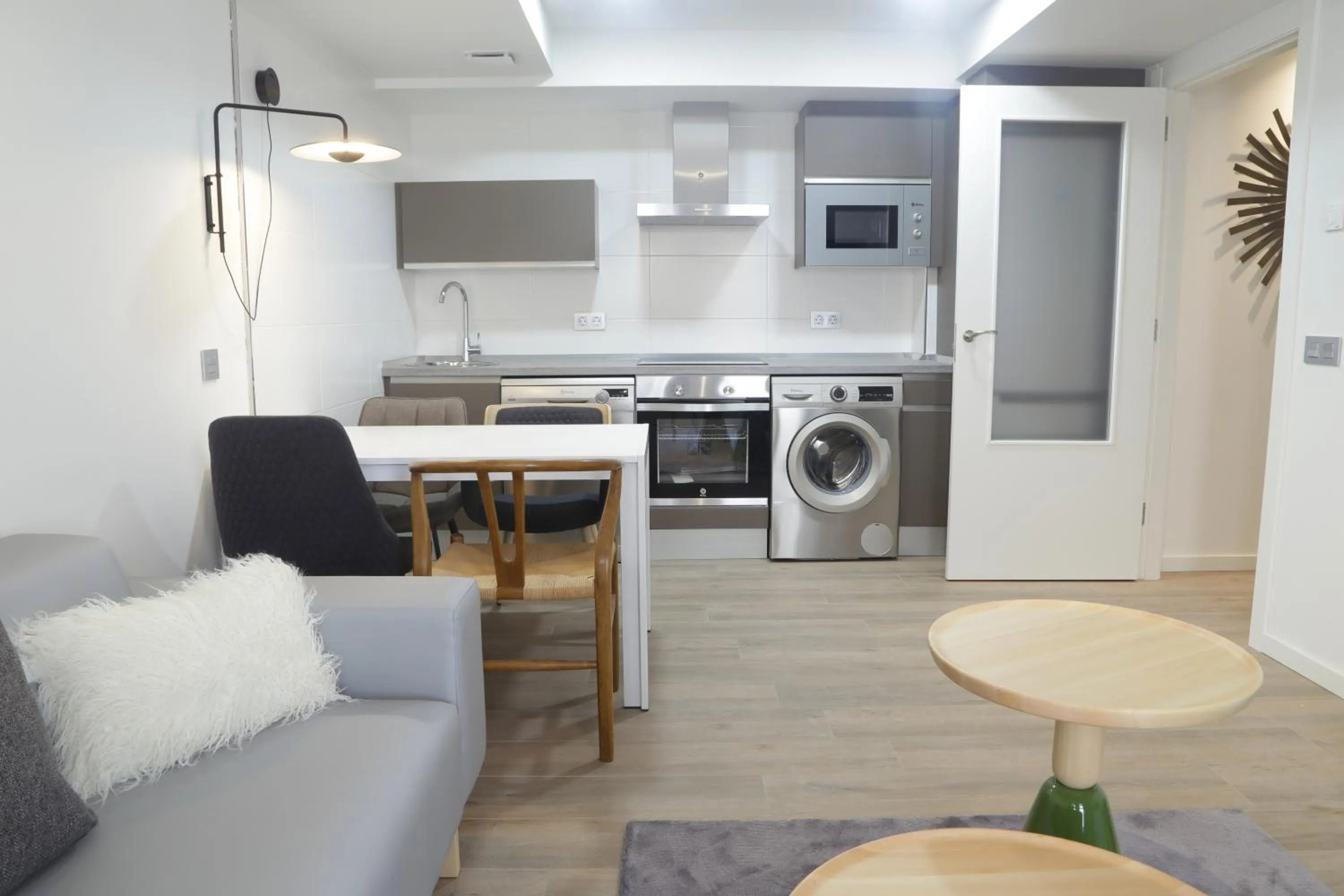 Kitchen or kitchenette in Viviendas Oviedo Catedral