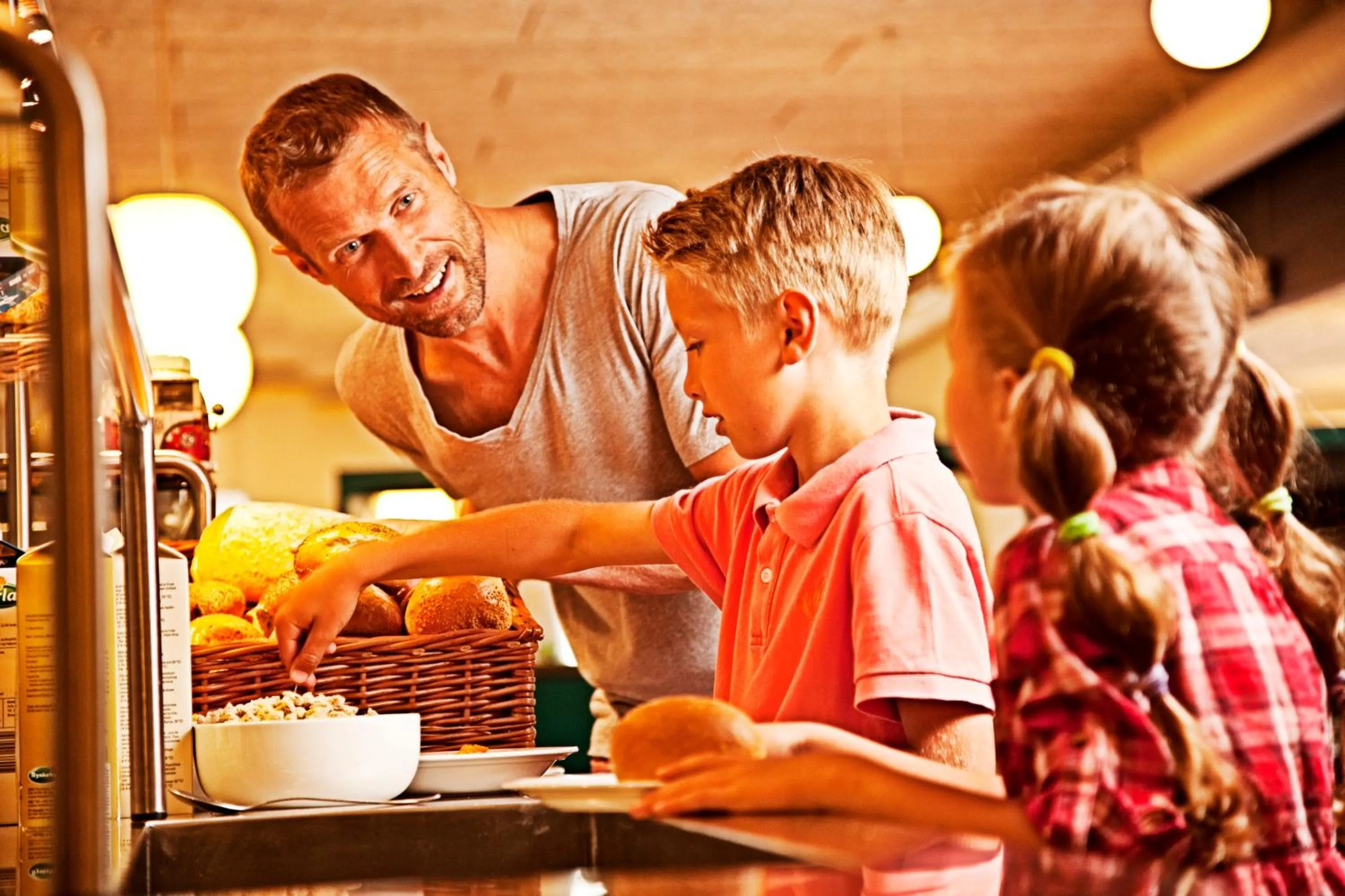 Buffet breakfast in LEGOLAND Wild West Cabins
