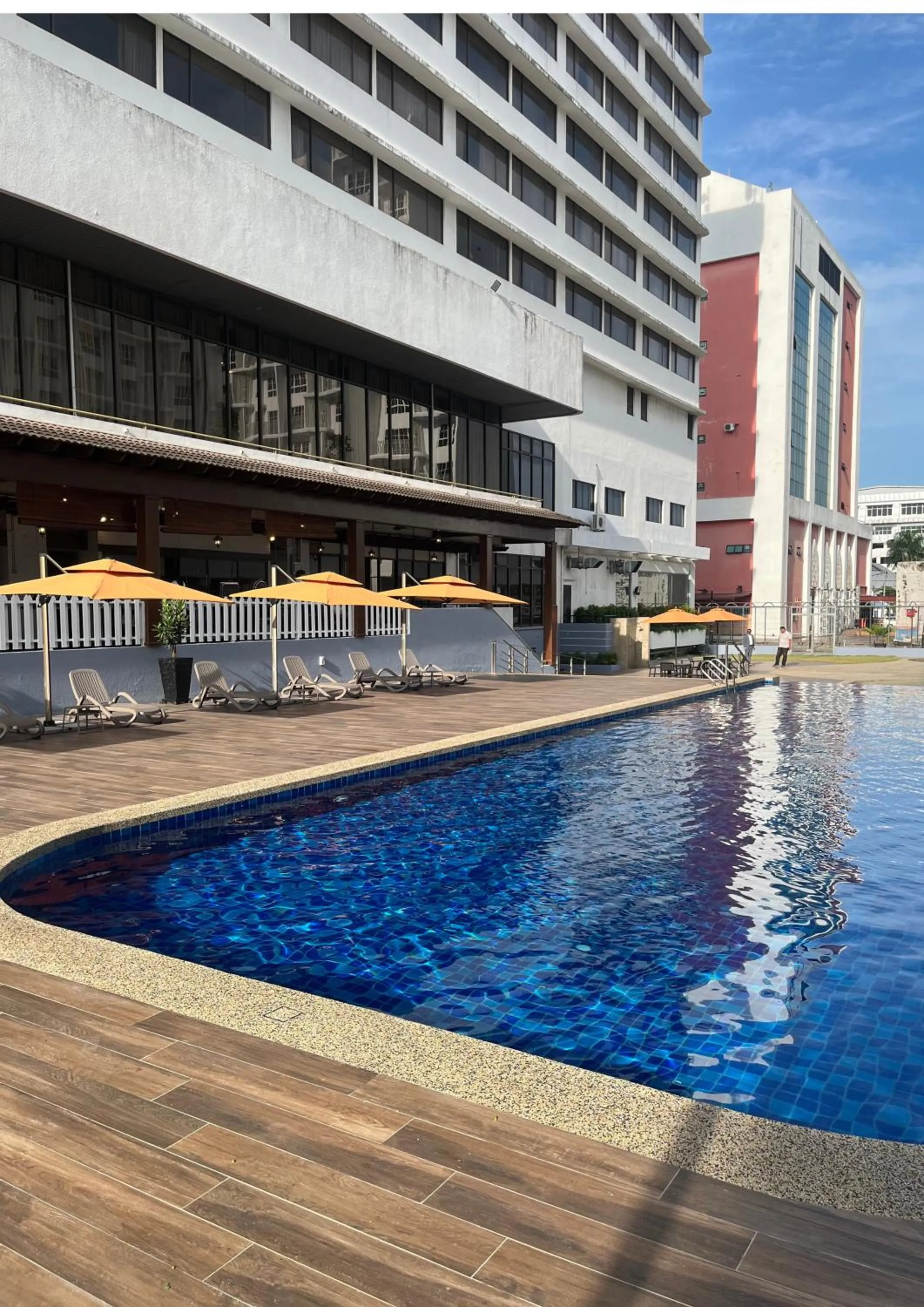 Swimming pool in Impiana Hotel Ipoh