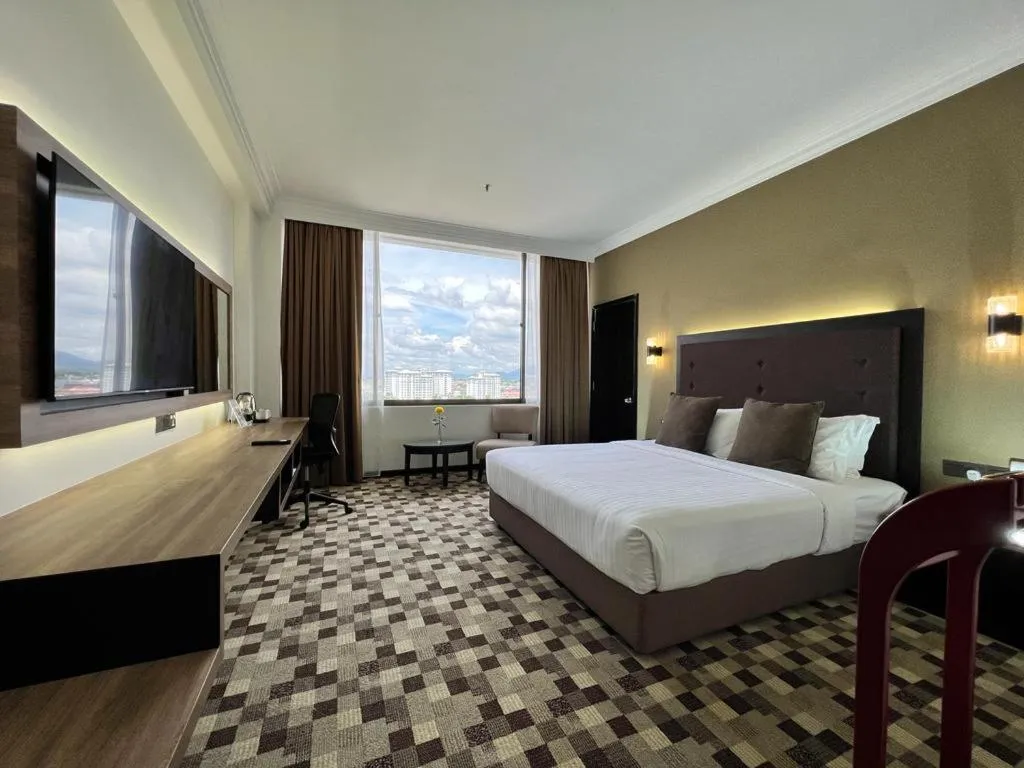 Photo of the whole room, Bed in Impiana Hotel Ipoh