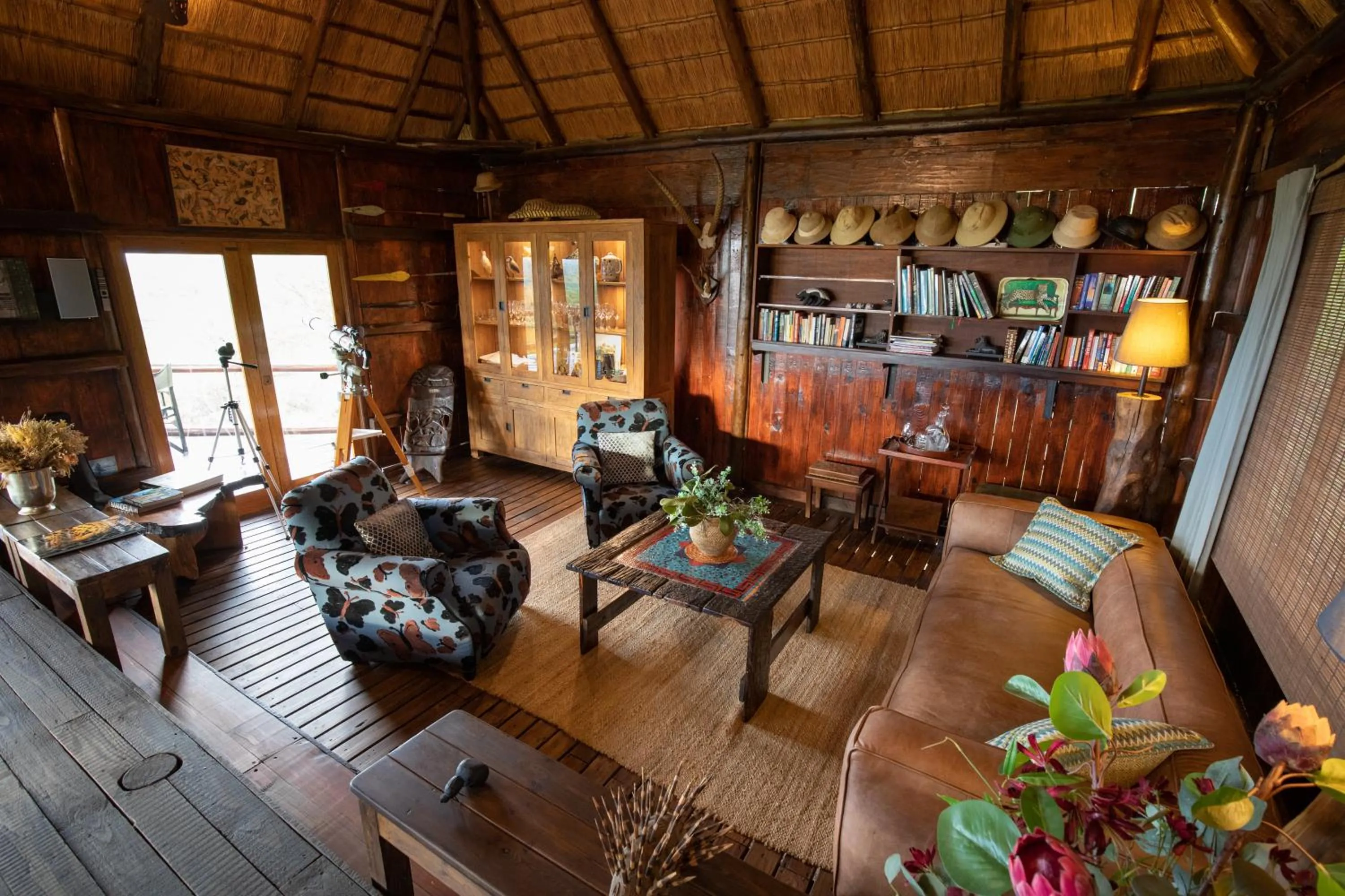 Lounge or bar in Parsons Hilltop Safari Camp