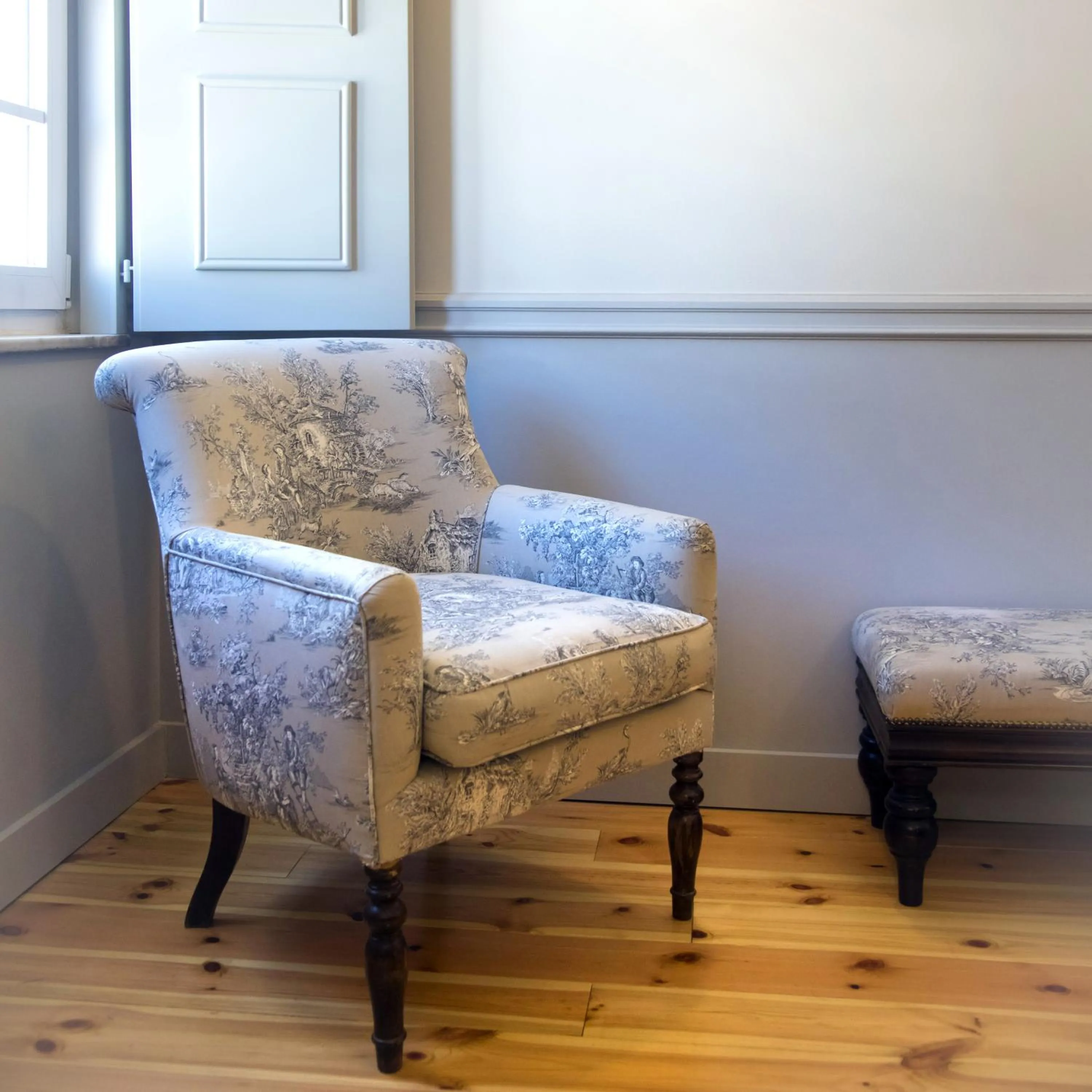 Seating area in York House Lisboa Hotel