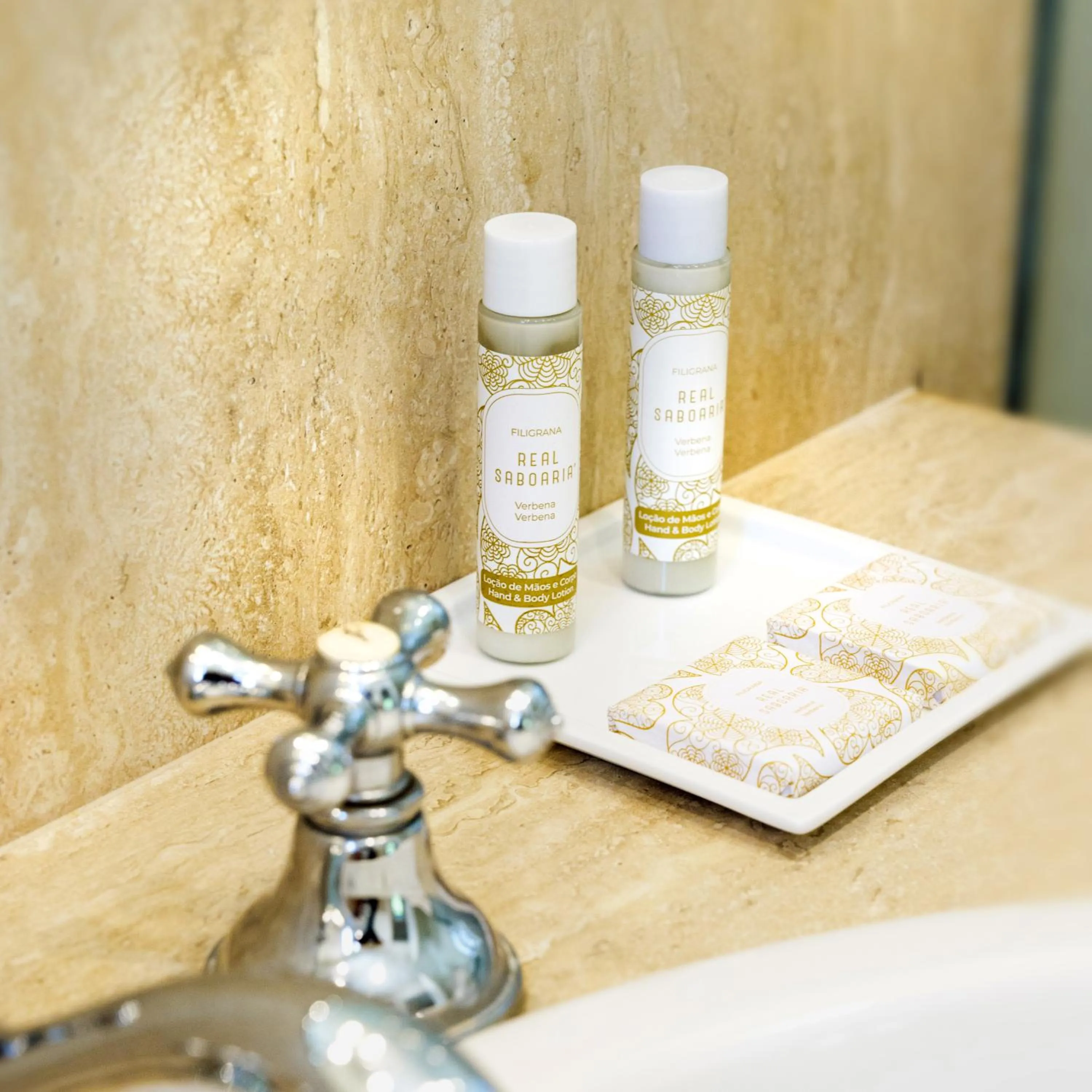 Bathroom in York House Lisboa Hotel