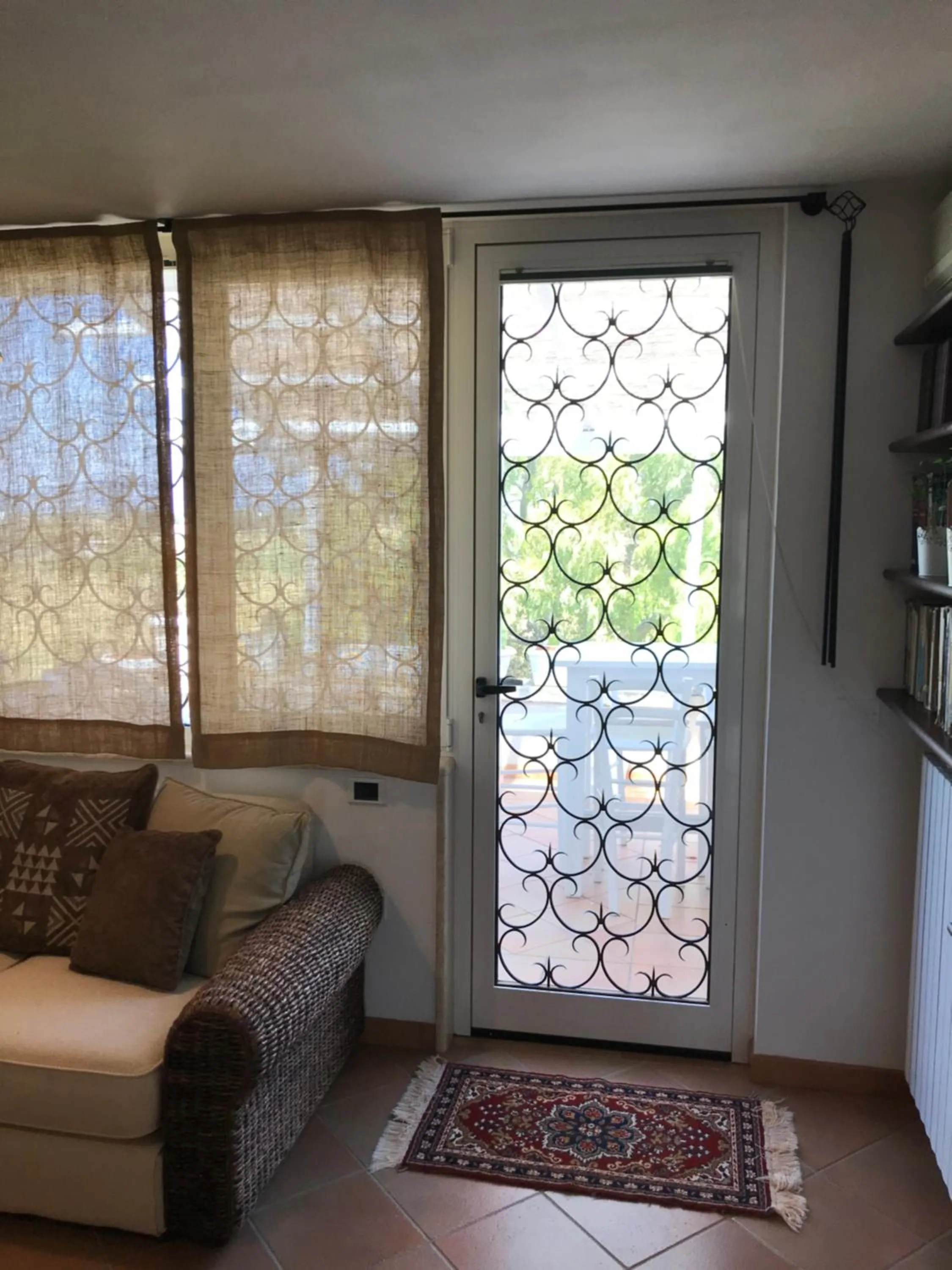 Library in La casa di Sergio