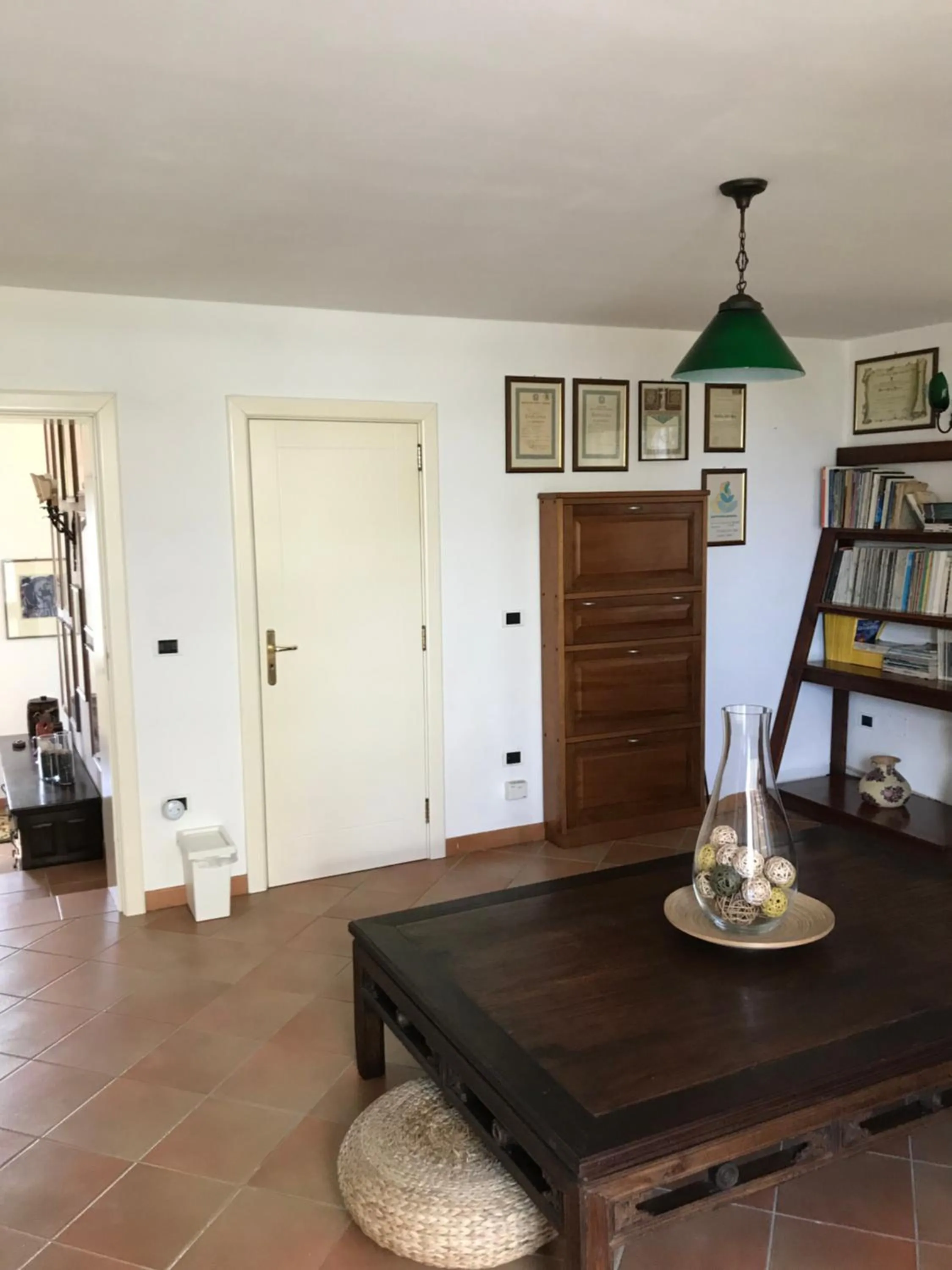 Library in La casa di Sergio