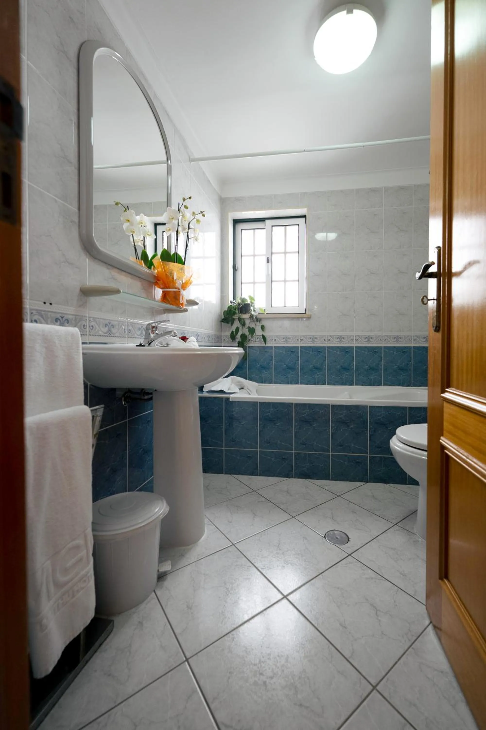 Toilet in Muthu Clube Praia da Oura