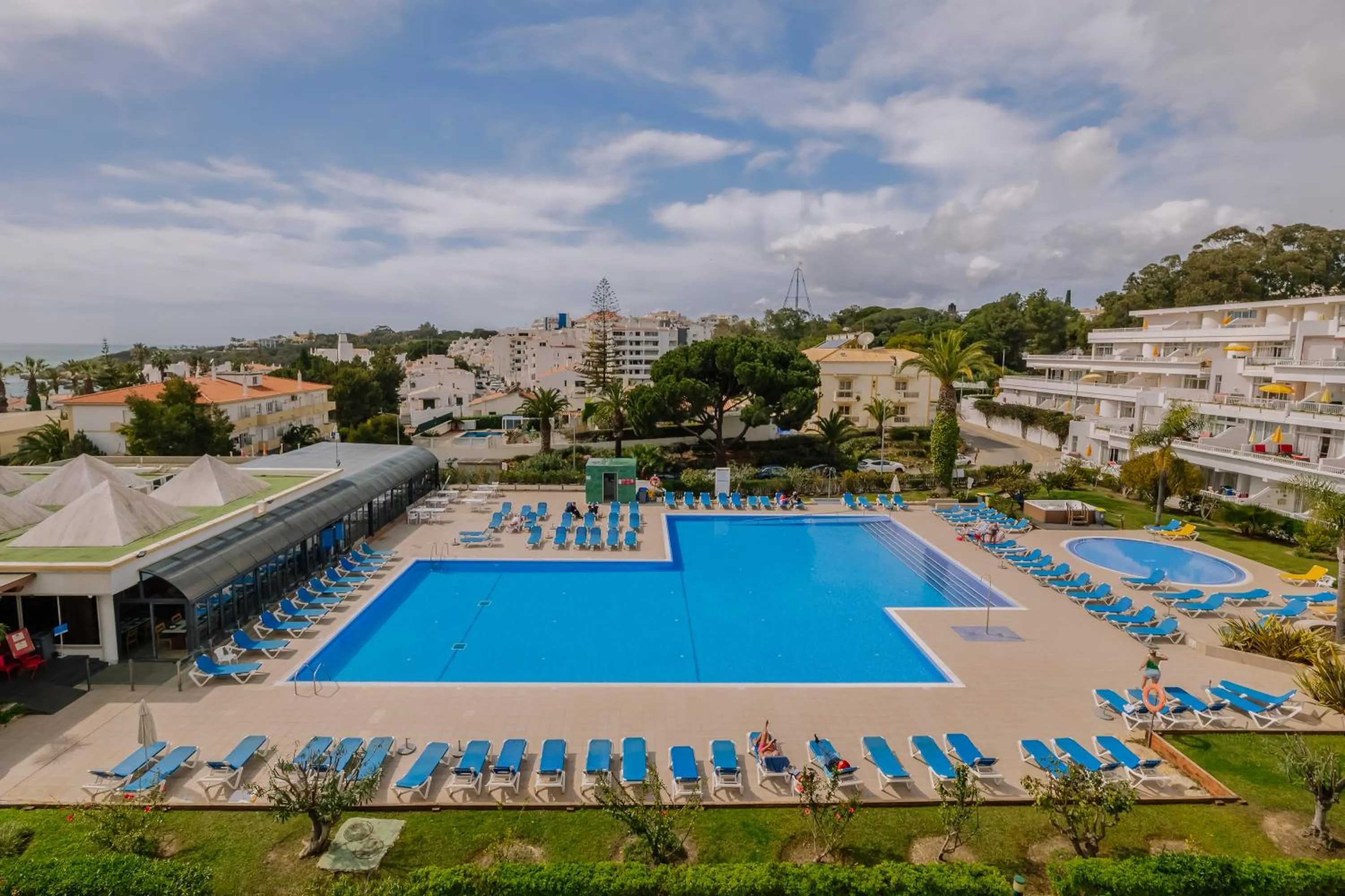 One Bedroom Grand Junior Suite in Muthu Clube Praia da Oura