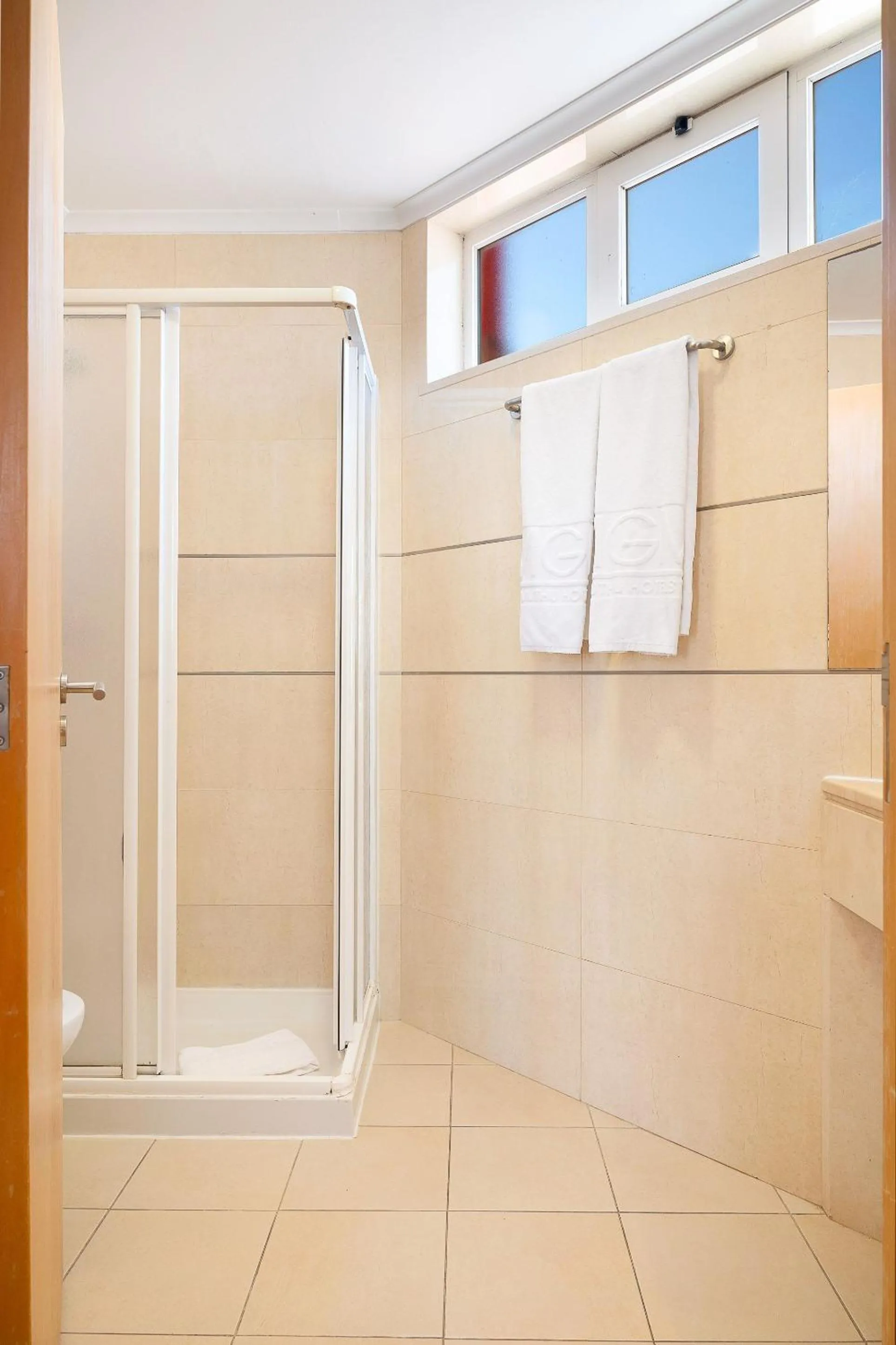 Toilet in Muthu Clube Praia da Oura