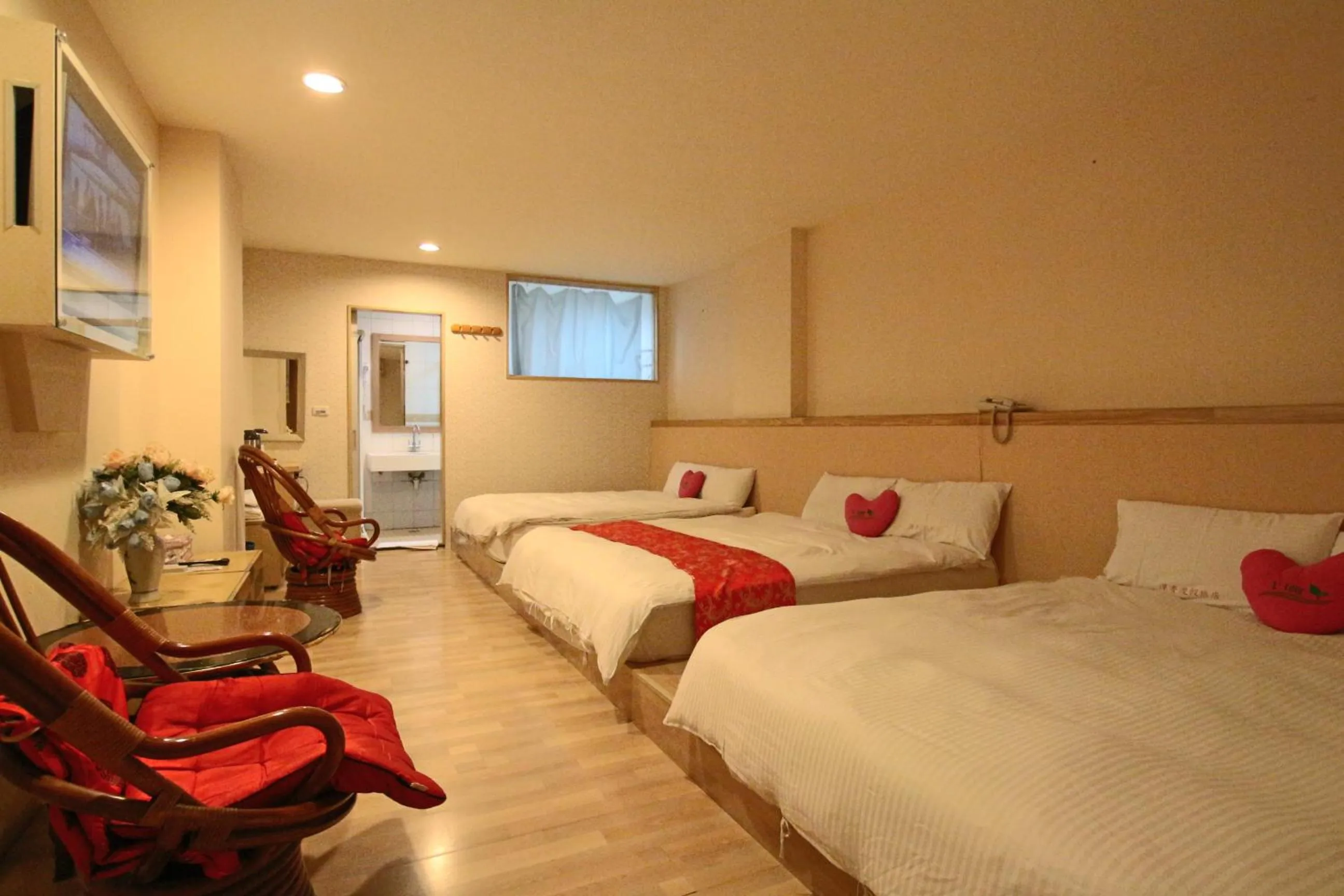 Photo of the whole room, Bed in Tanxiang Resort Hotel Sun Moon Lake Harbour - Sun Moon Lake Pier