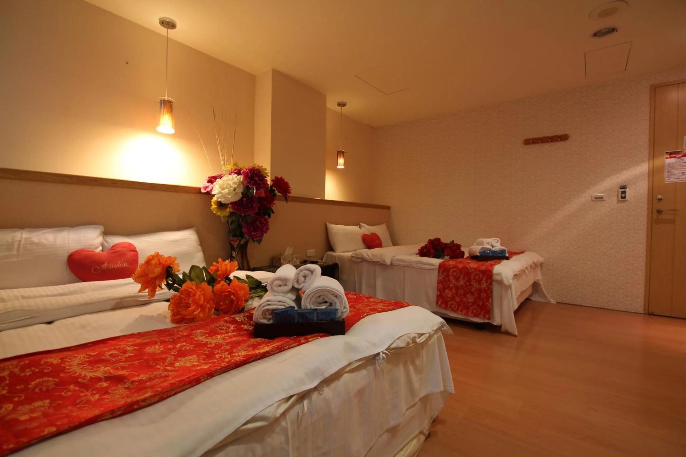 Bed in Tanxiang Resort Hotel Sun Moon Lake Harbour - Sun Moon Lake Pier